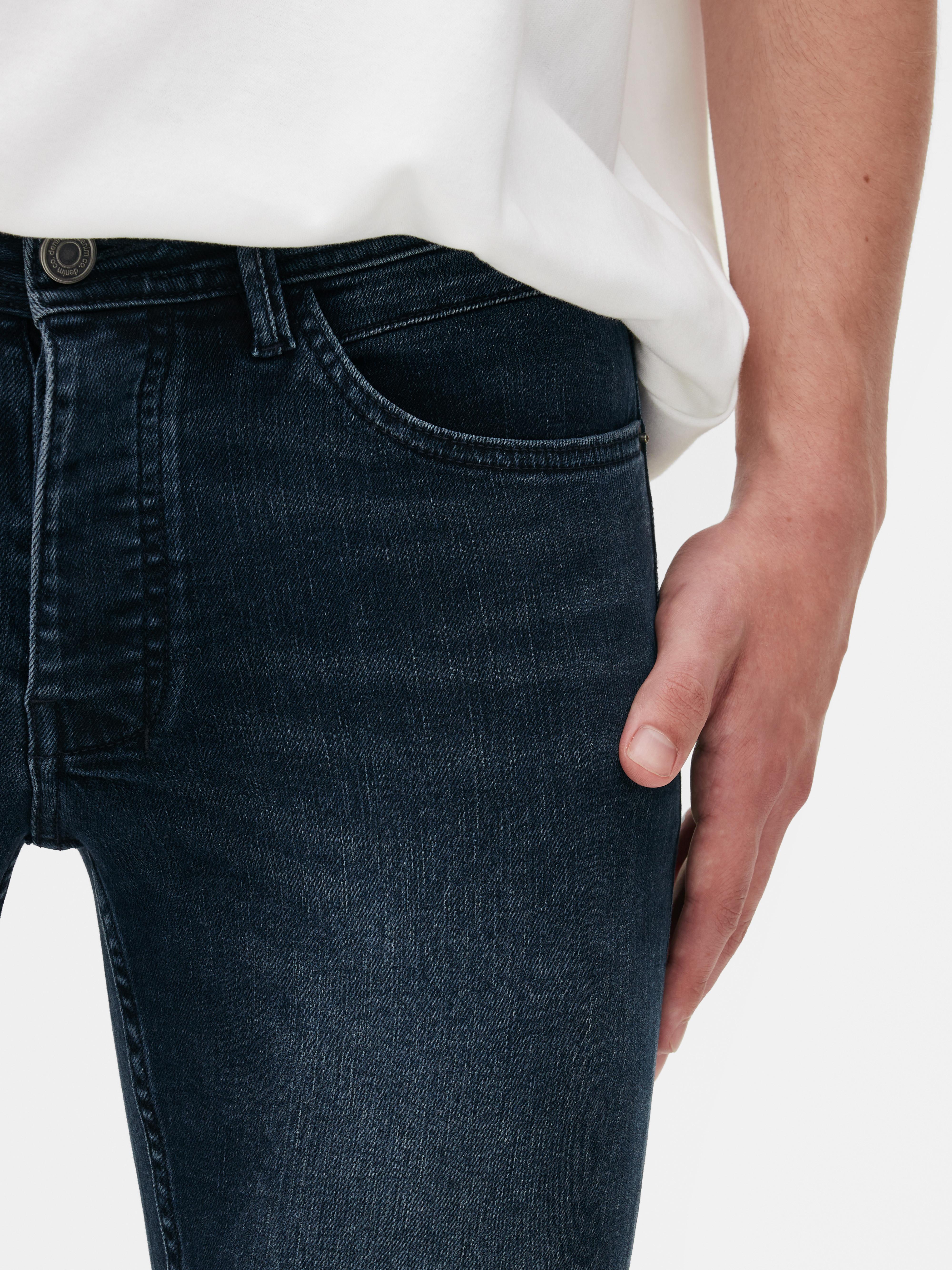 Dopasowane jeansy o kroju skinny