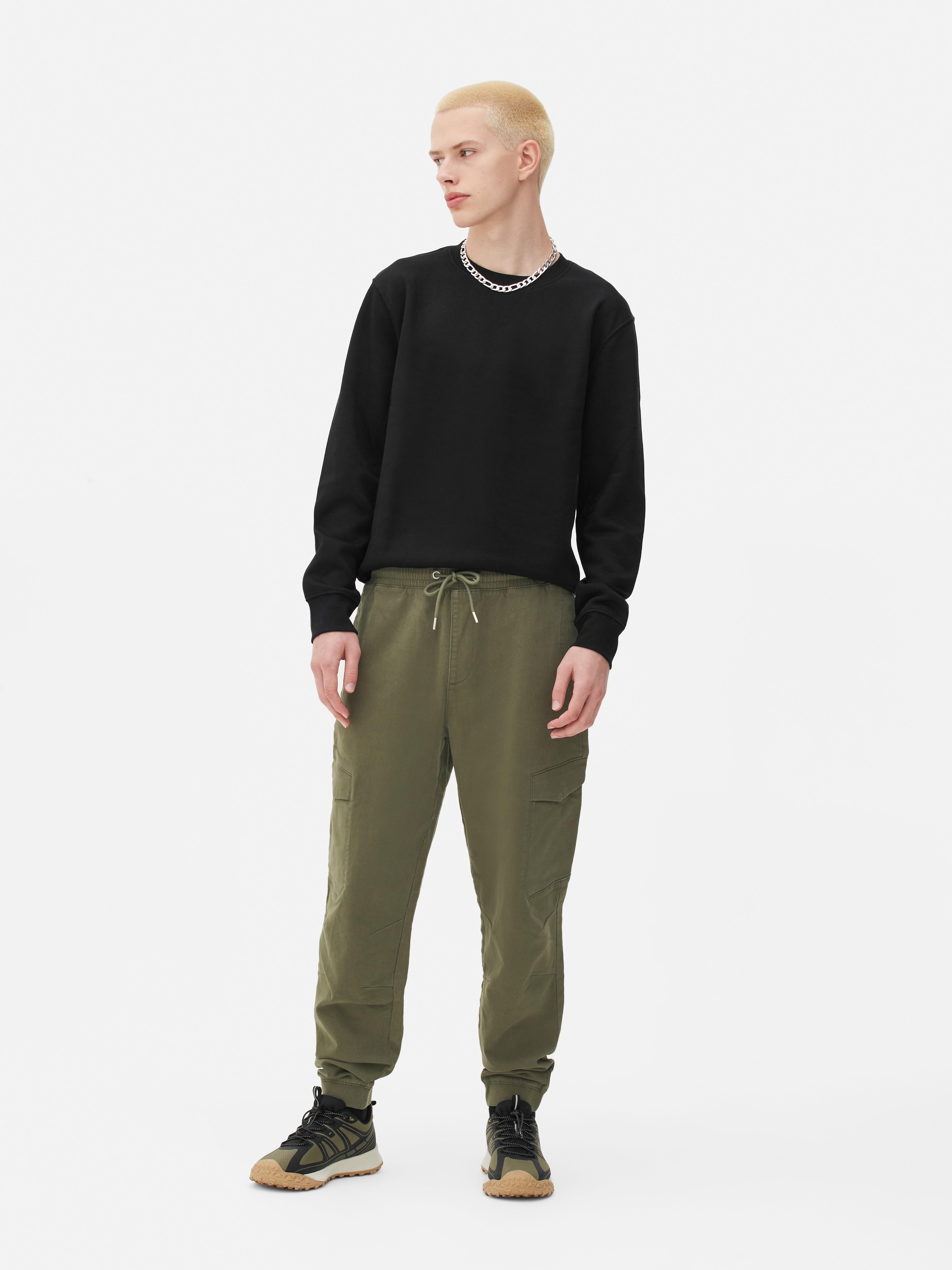 Men's Green Relaxed Fit Stretch Cargo Joggers | Primark