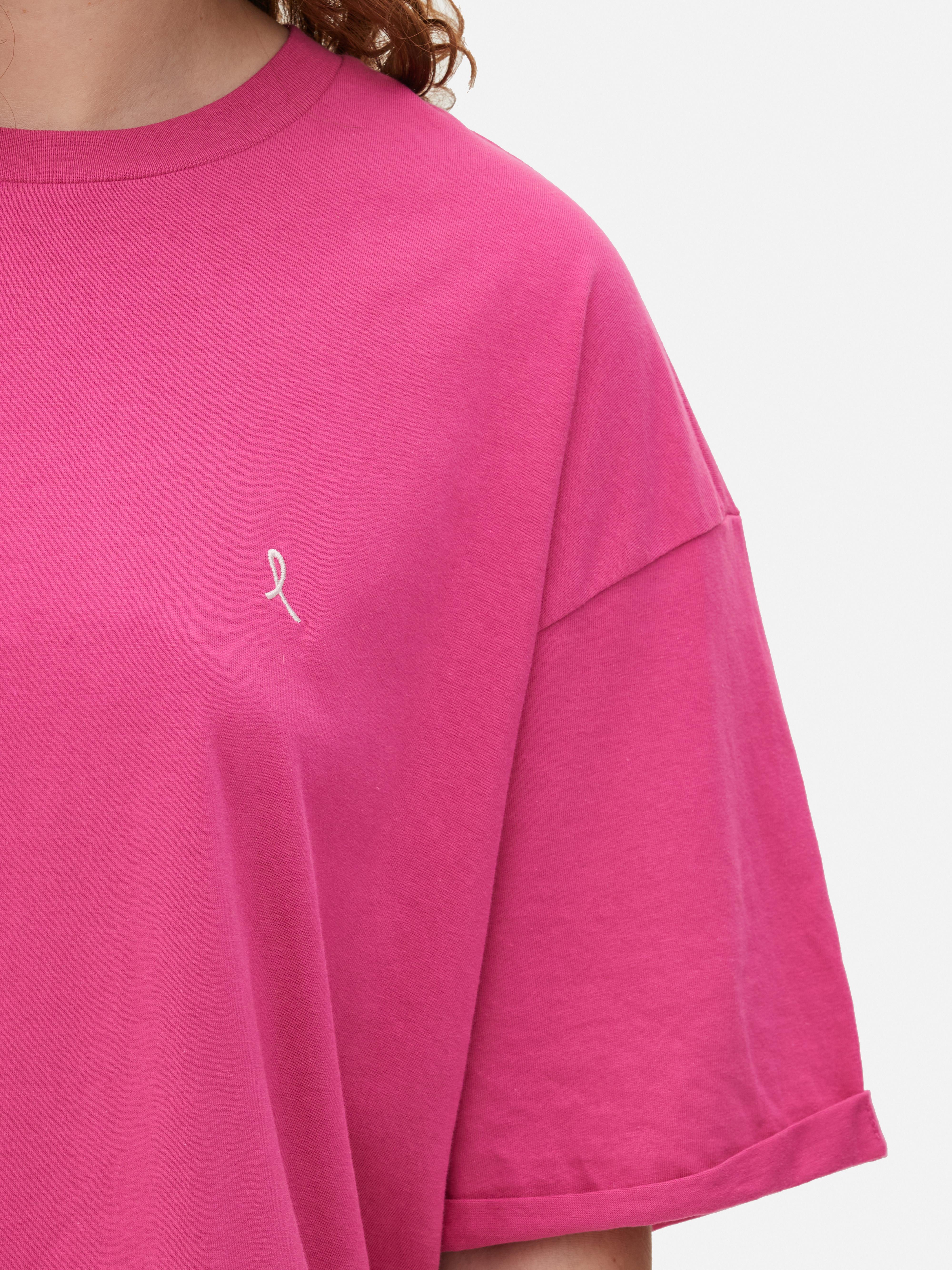 Embroidered Ribbon Relaxed Fit T-Shirt