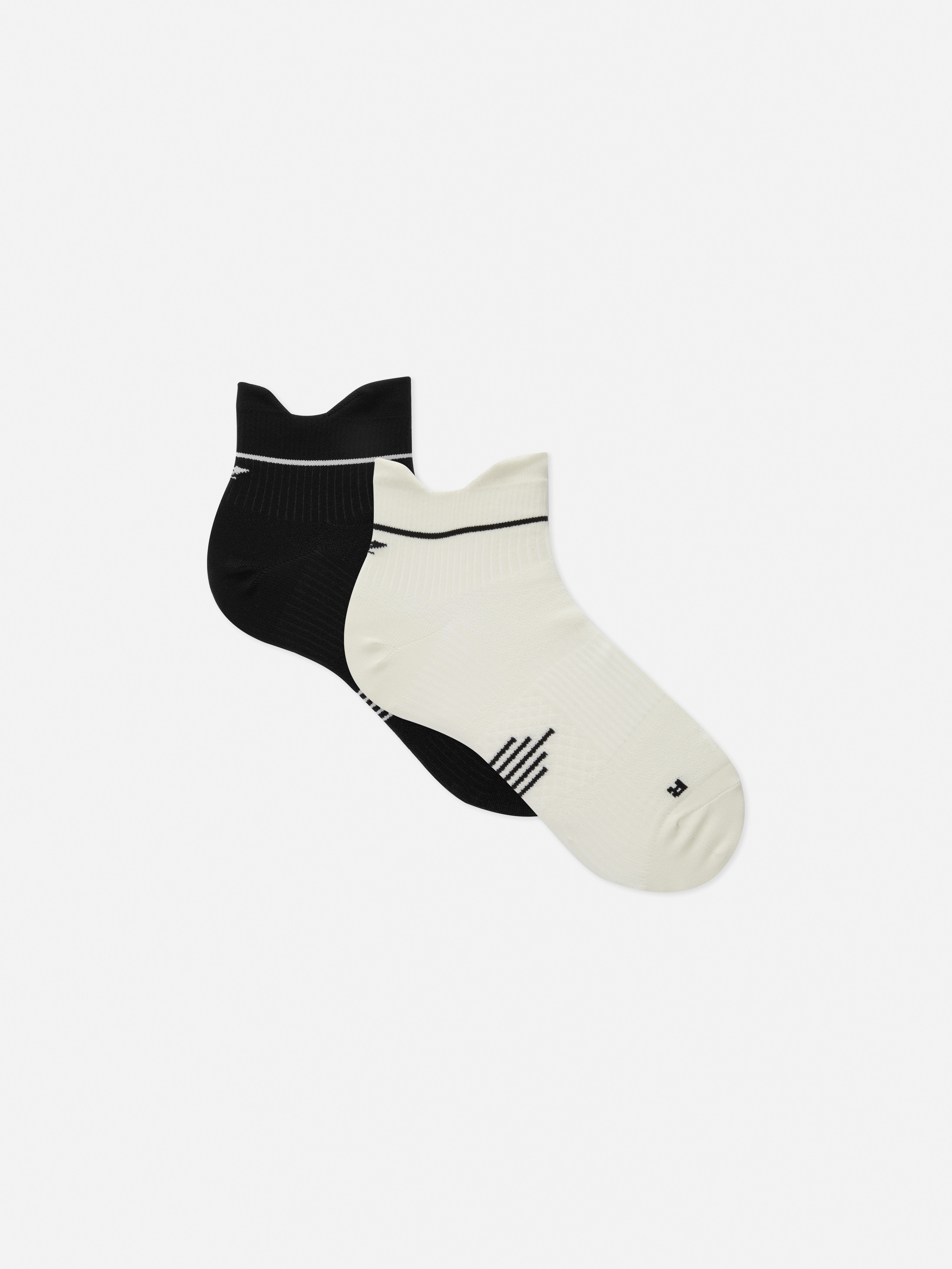 2pk Blister Resistant Ankle Socks