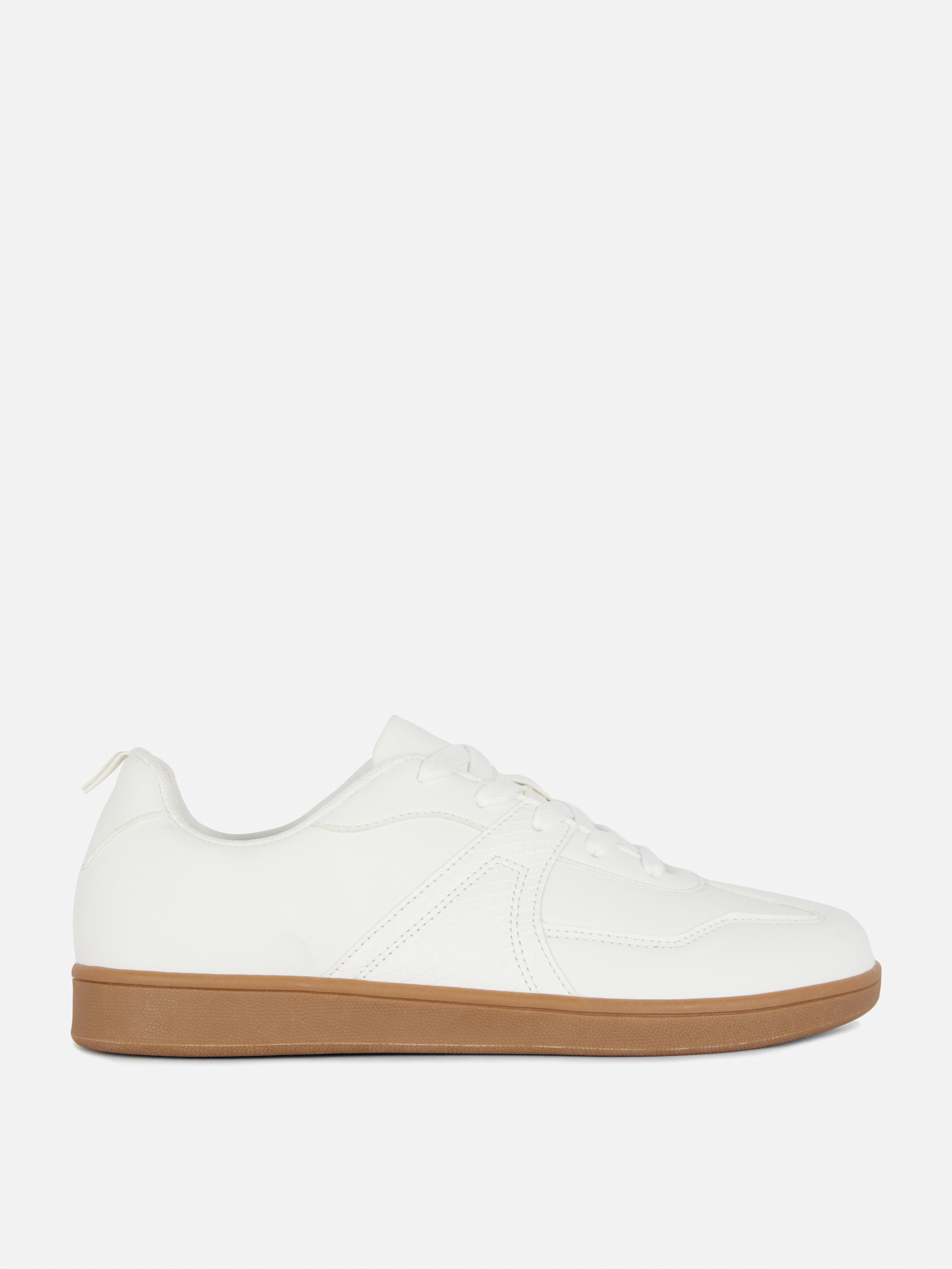Contrasting Sole Low Top Trainers