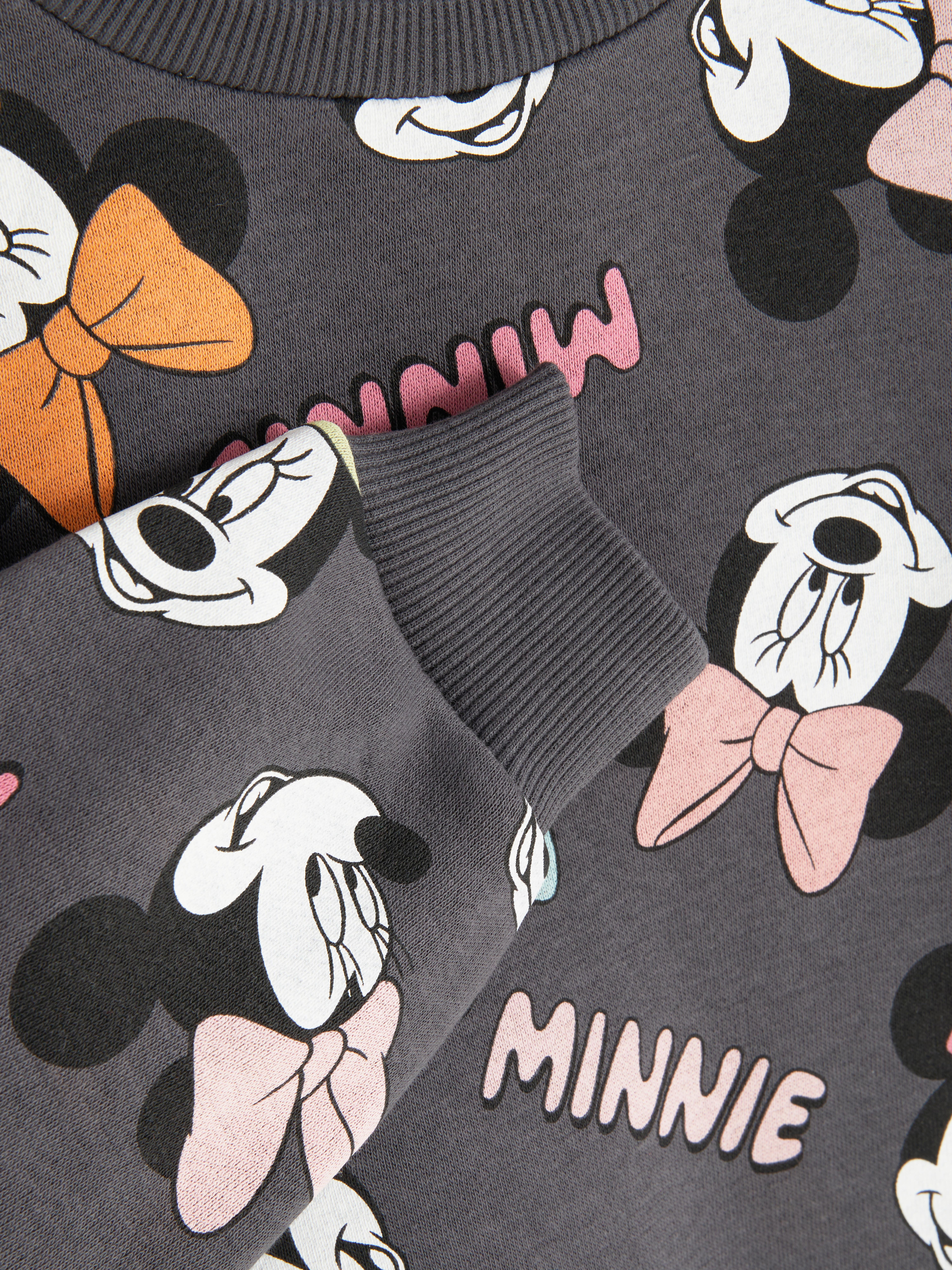 Minnie mouse clearance sweatshirts for adults