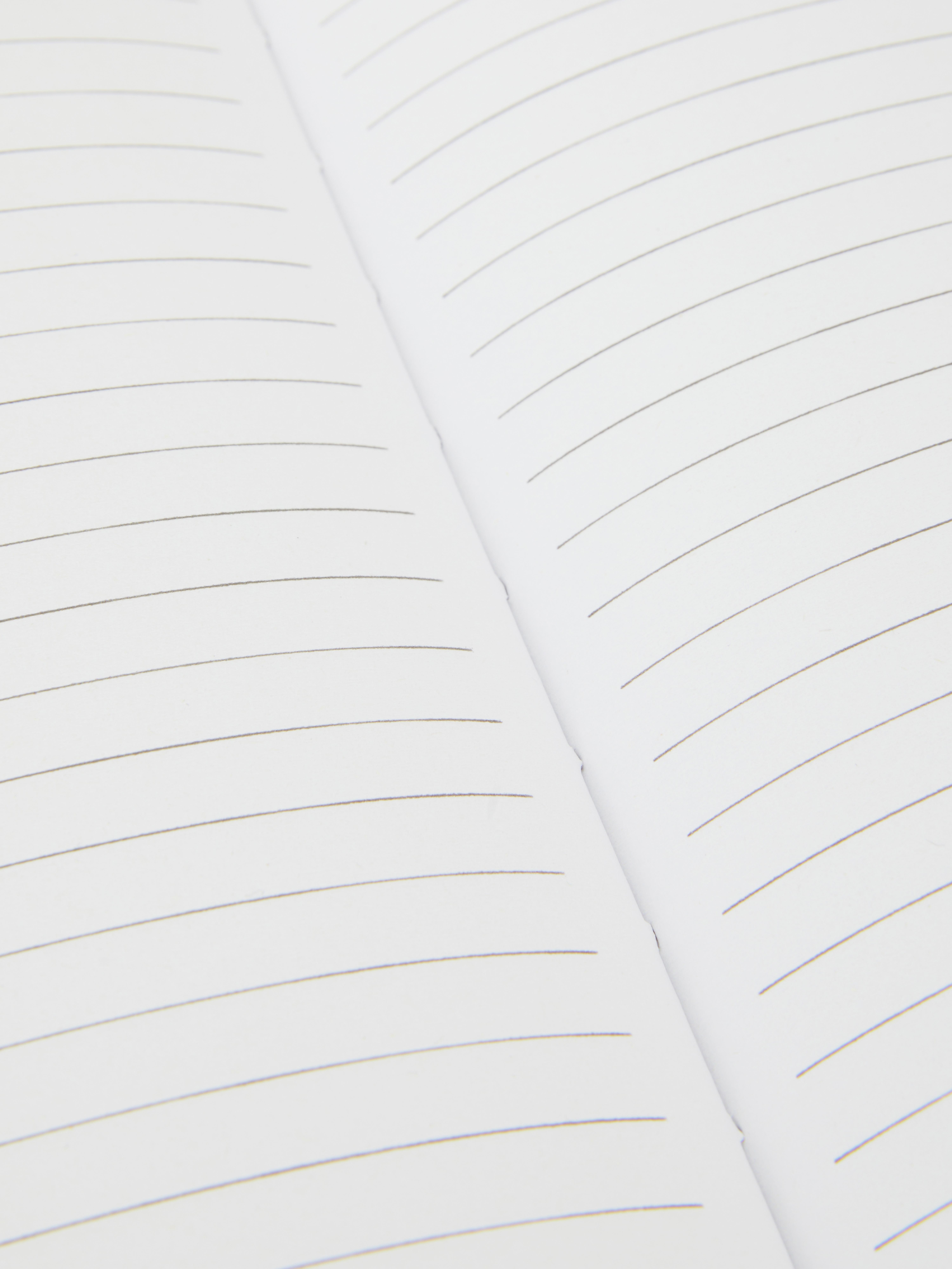Notes w formacie A5 z gumką