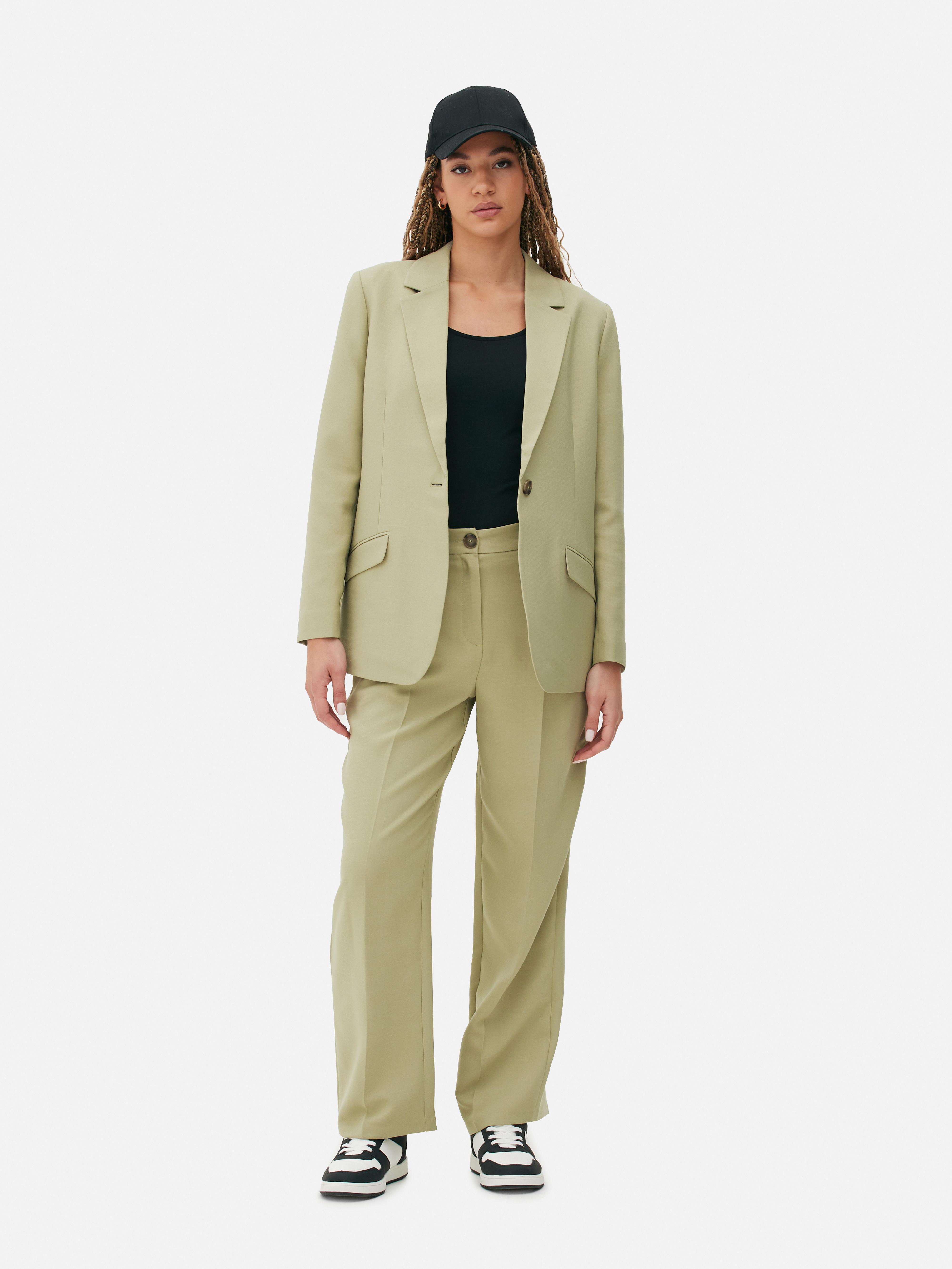 Blazers for Women  Oversized, Cropped & Double-Breasted Blazers