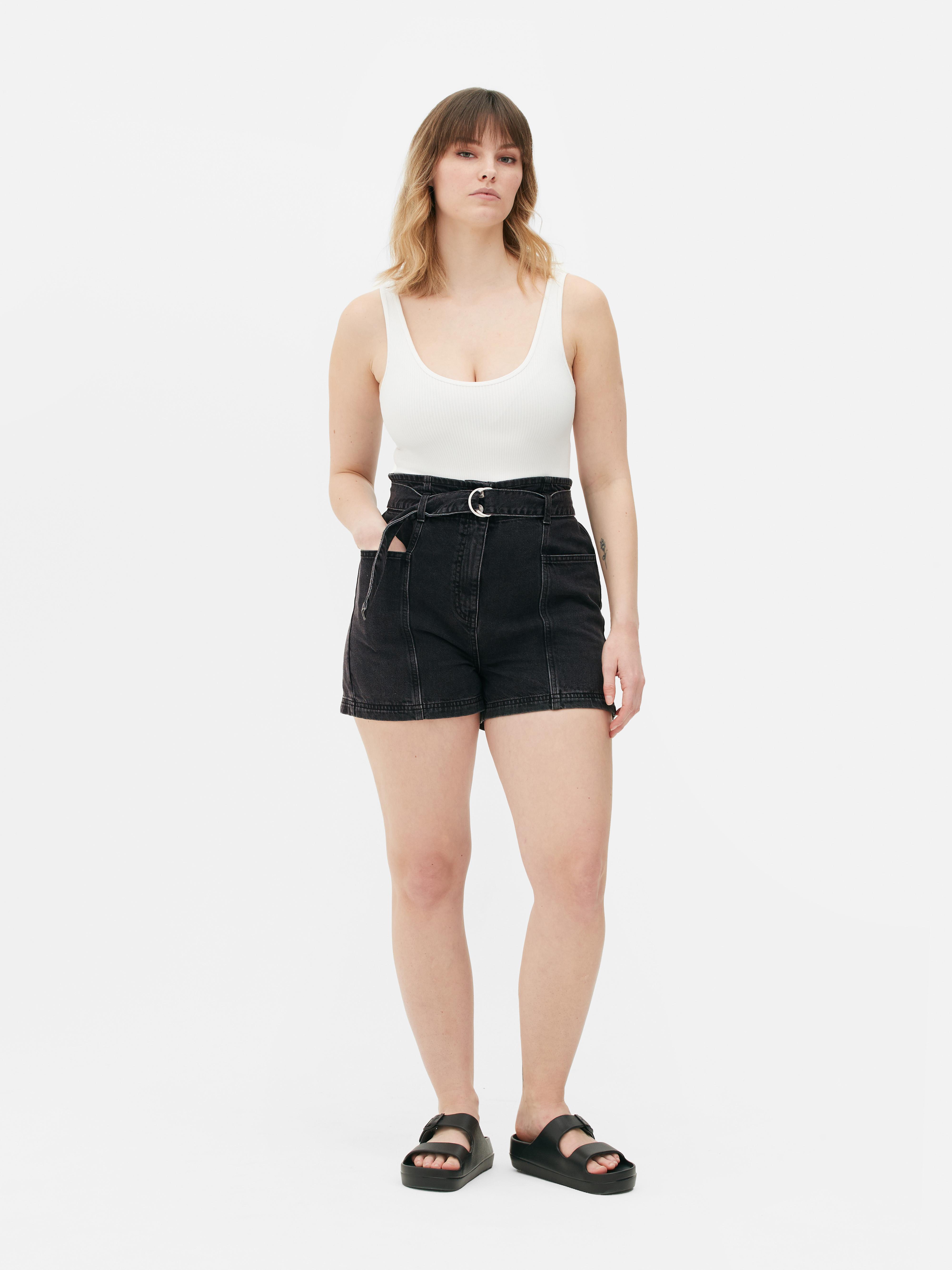 Short en jean à taille froncée