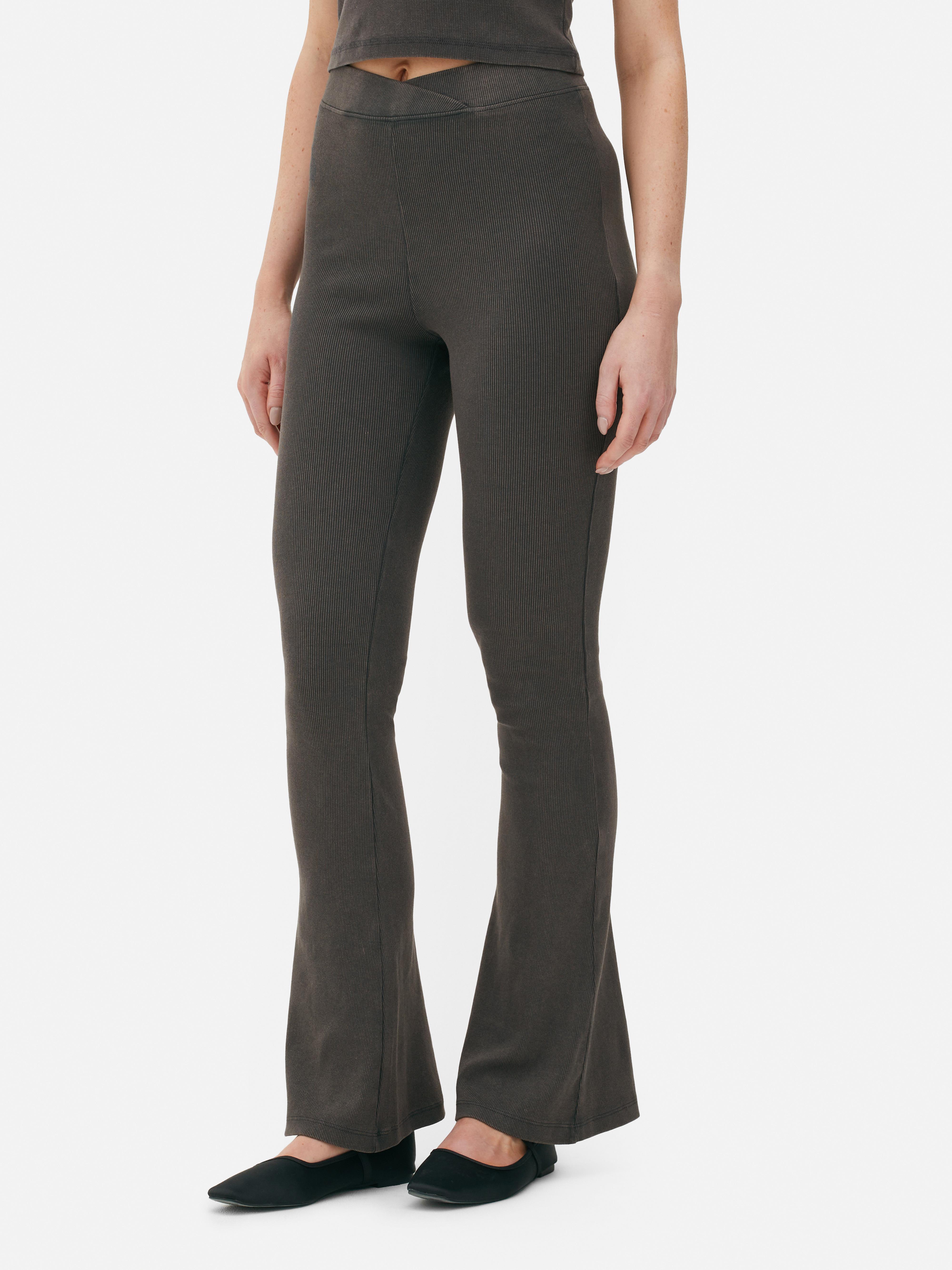 Charcoal Ribbed Flared Leggings– PinkBlush