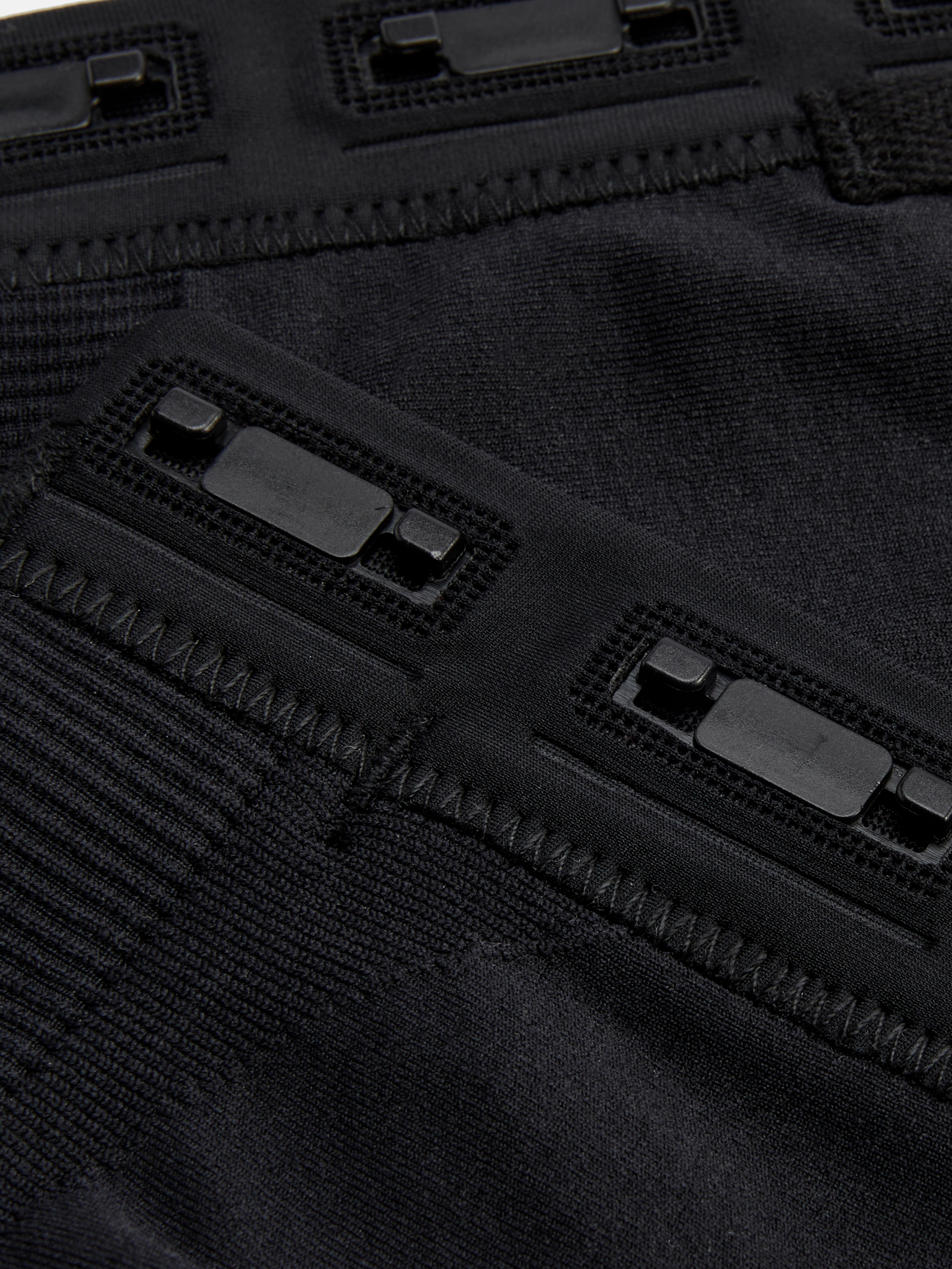 Adaptive Wireless Bralette