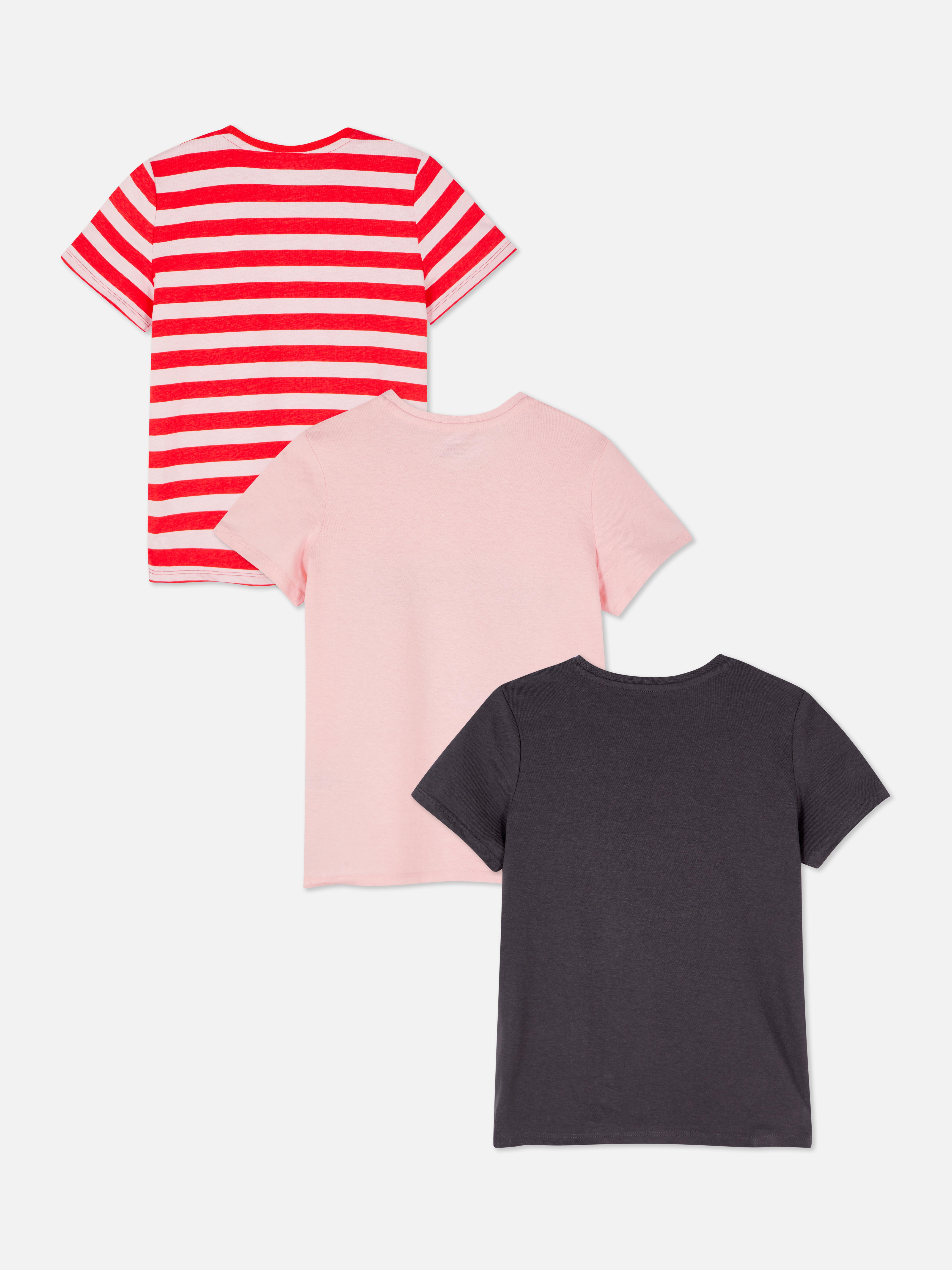 white shirt black pants women