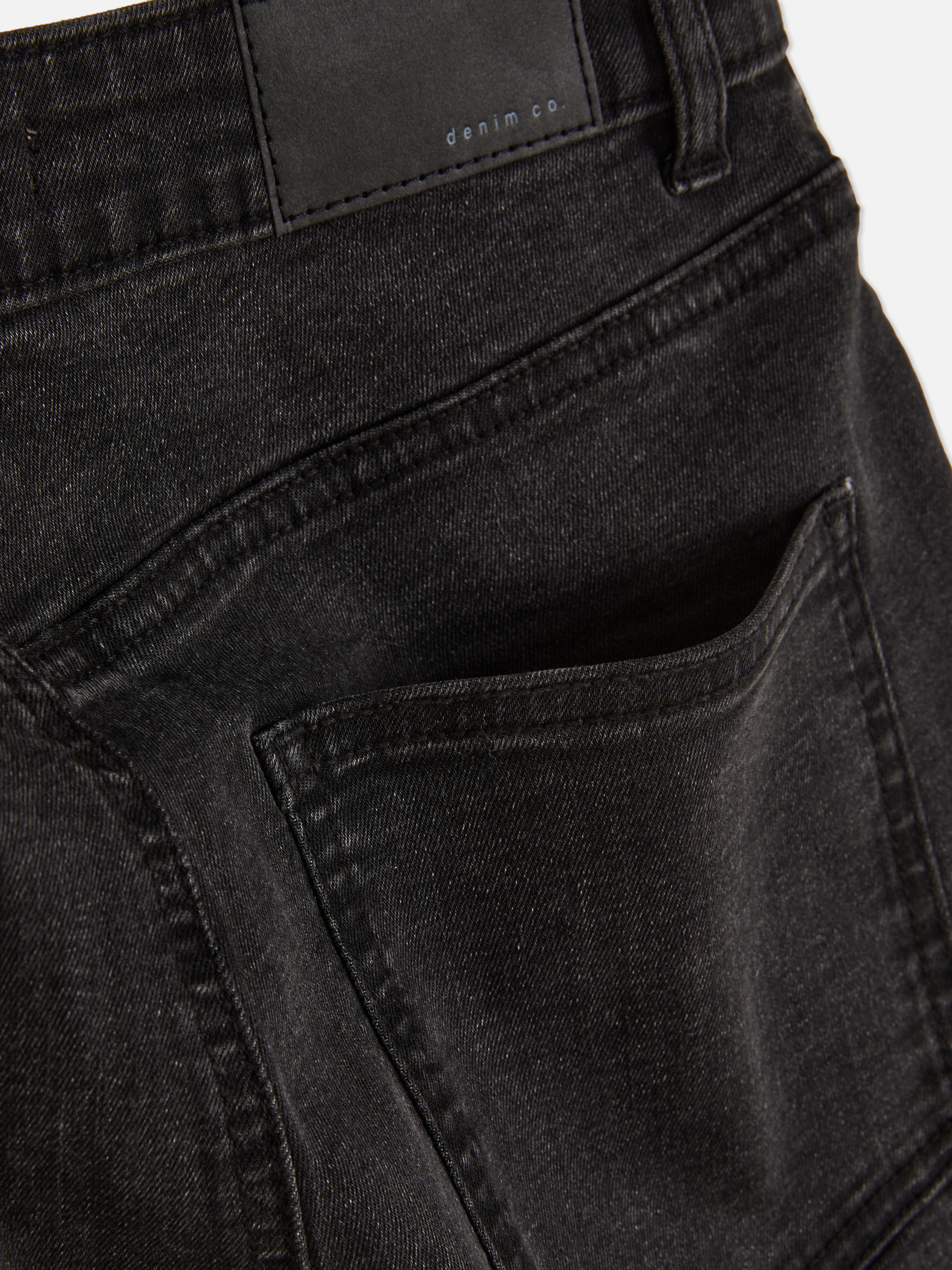 Jeans skinny a vita alta