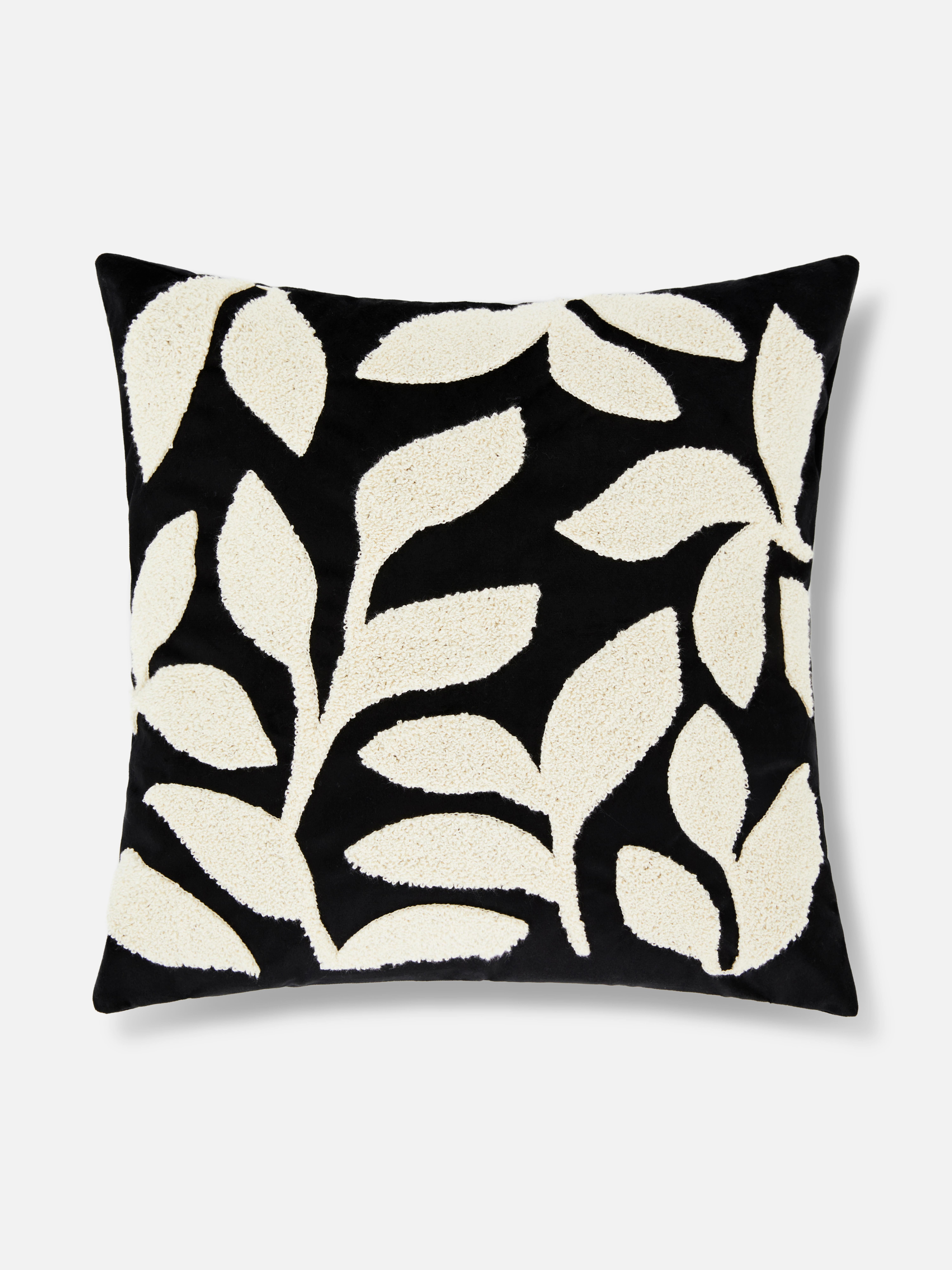 Tufted Velvet Leaf Cushion Cover