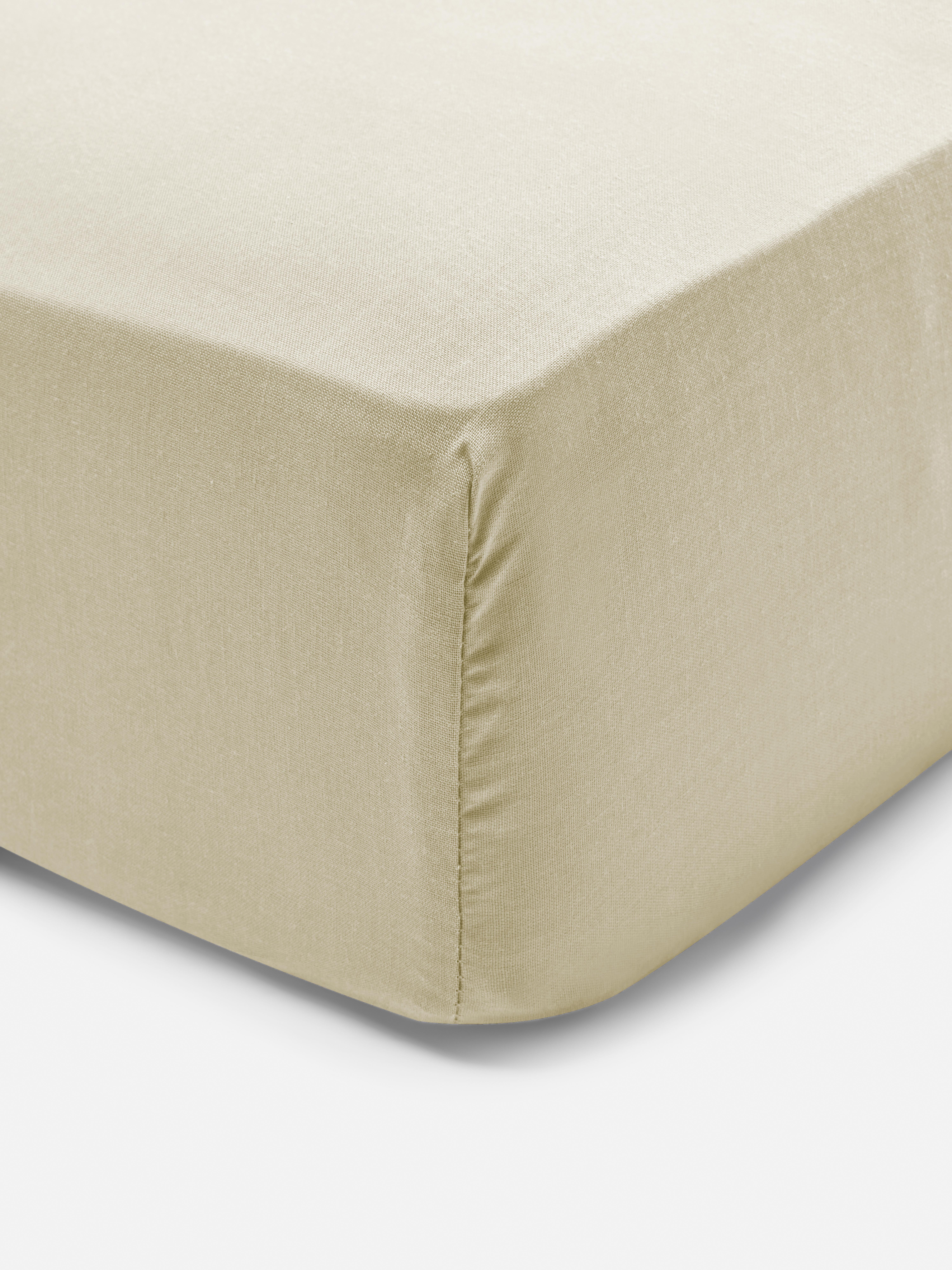 300 Thread Count Double Fitted Sheet