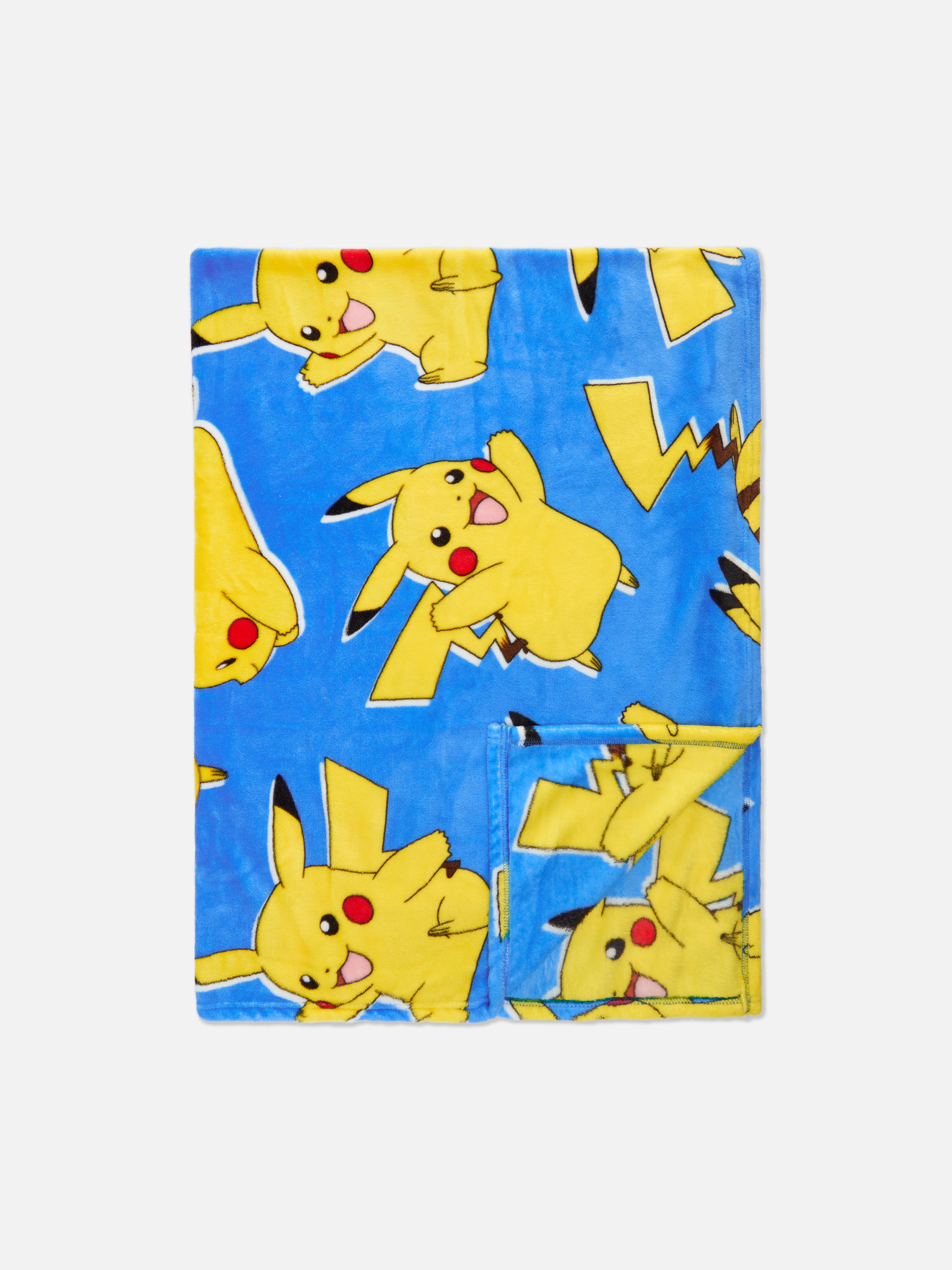 Pokémon Pikachu Hooded Throw
