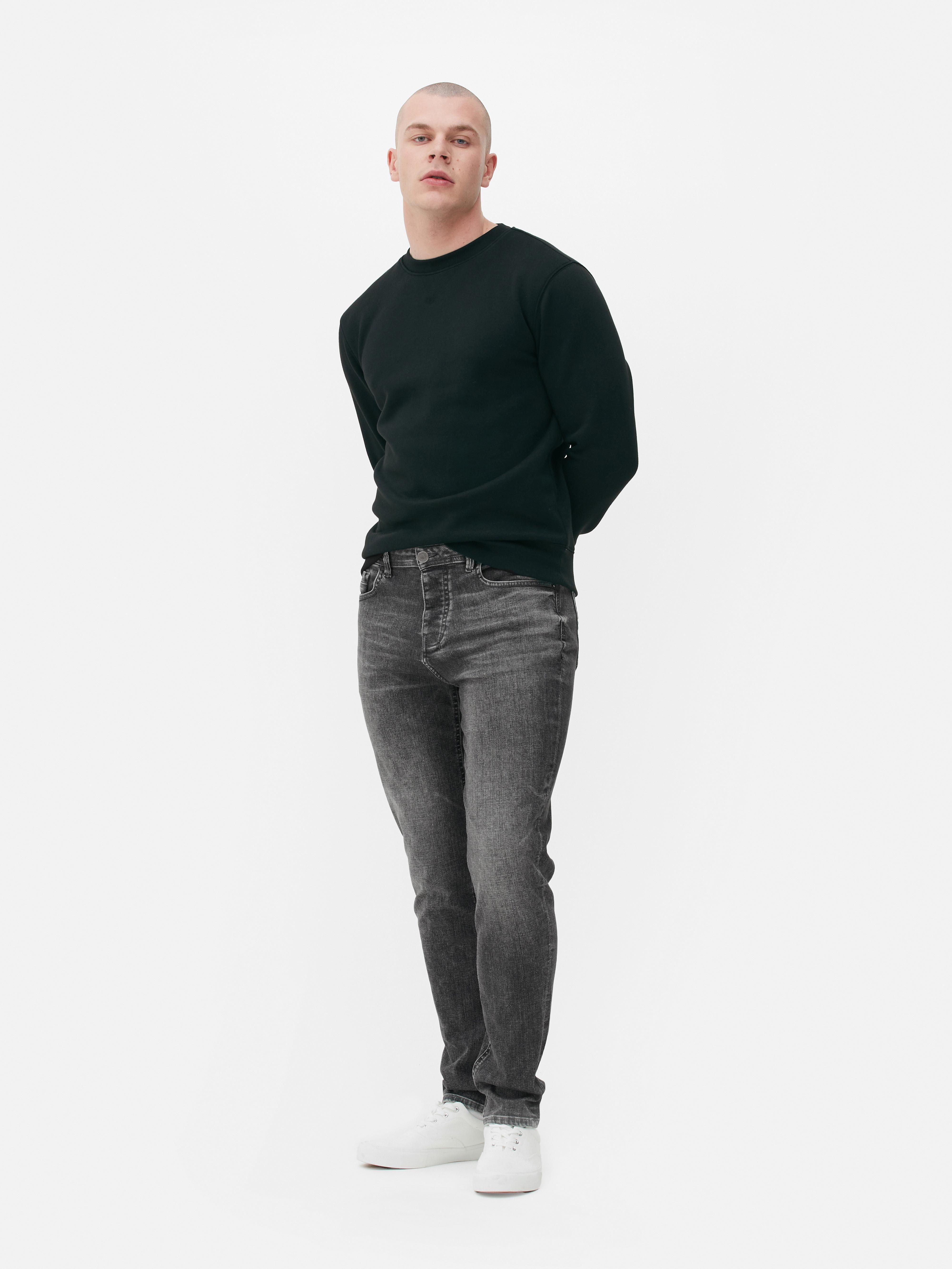 Slim-fit jeans