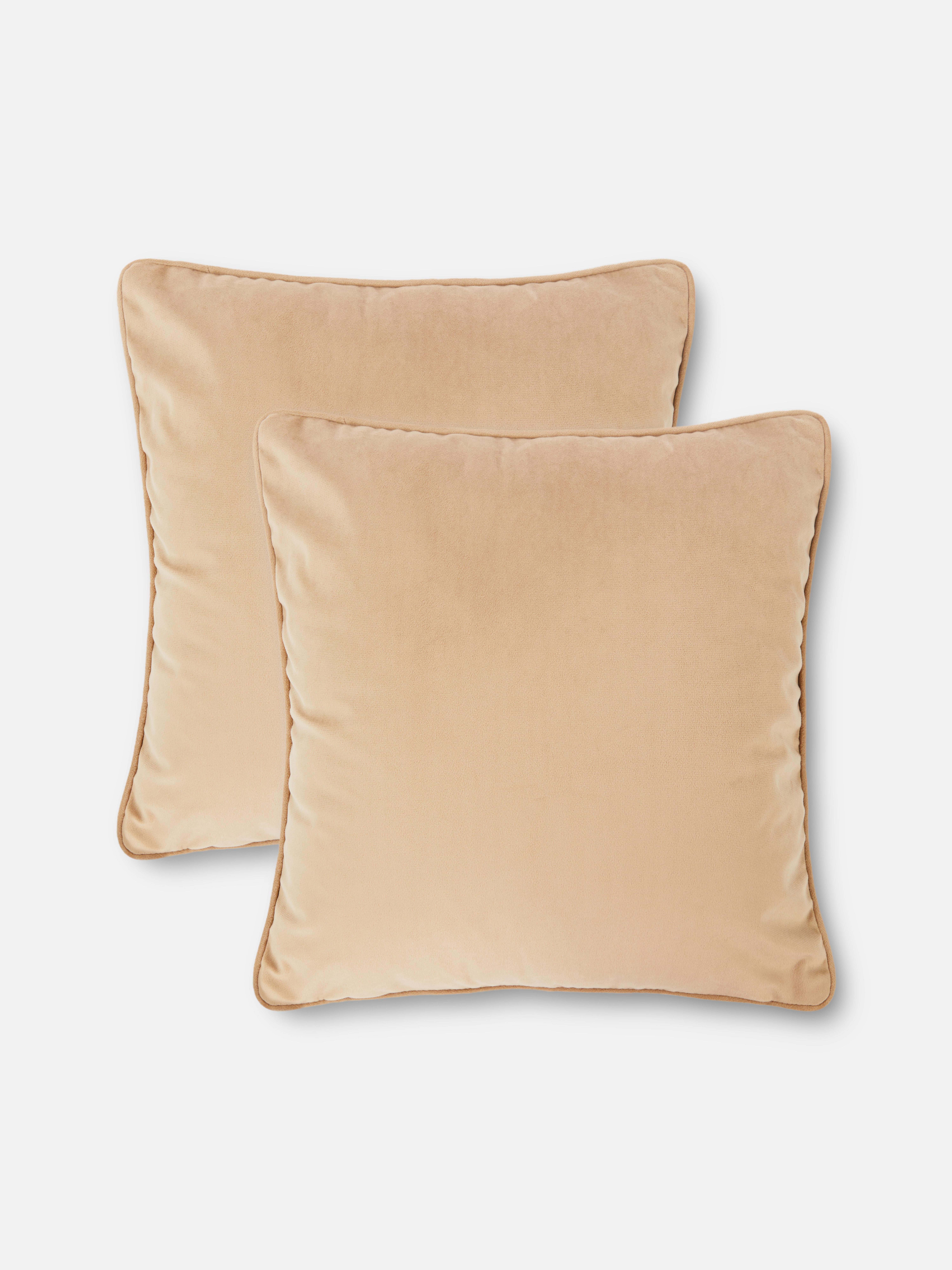 2pk Velvet Cushion Covers