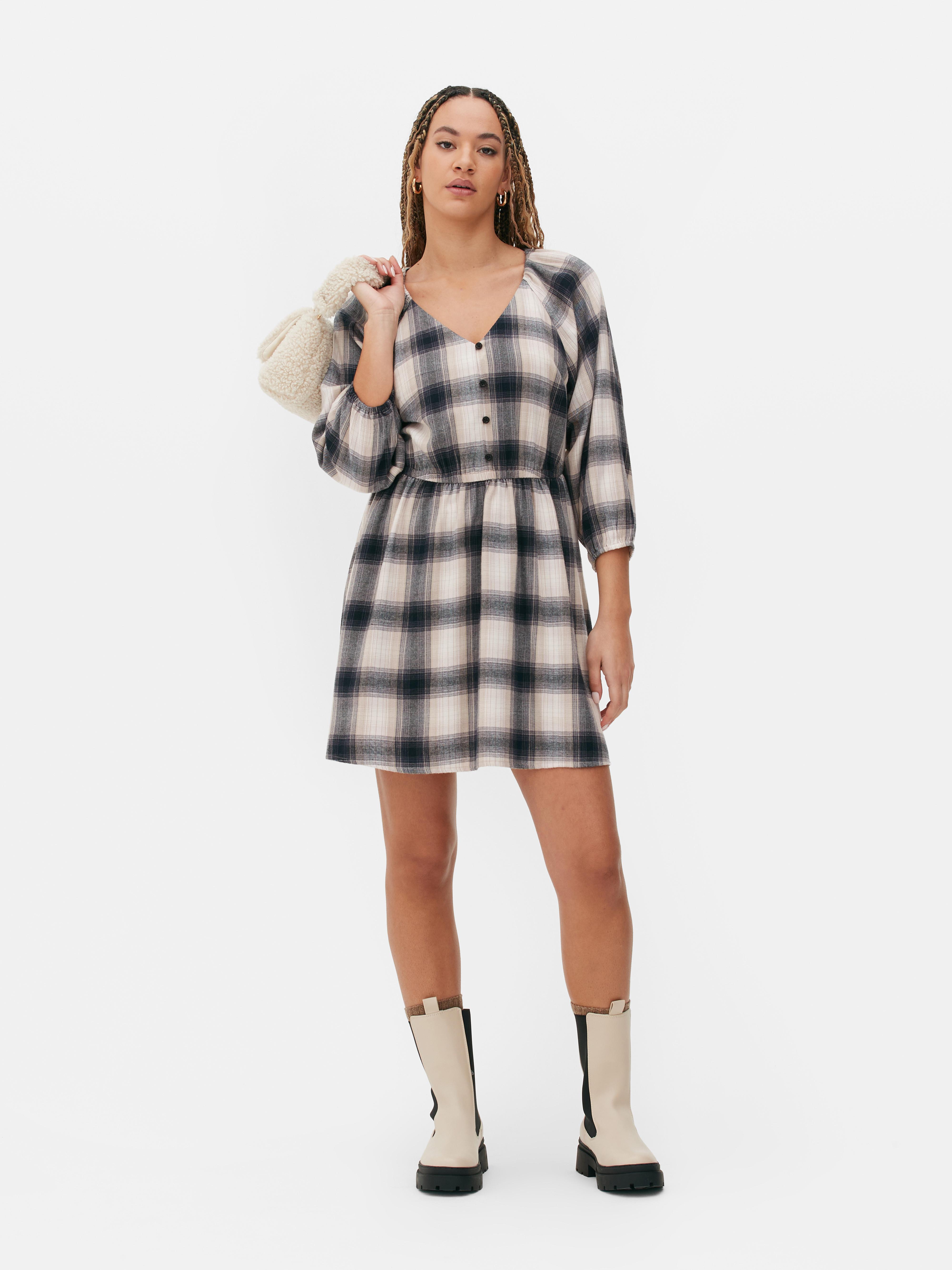 VESTIDO CUADROS  Plaid fashion, Plaid dress, Outfits