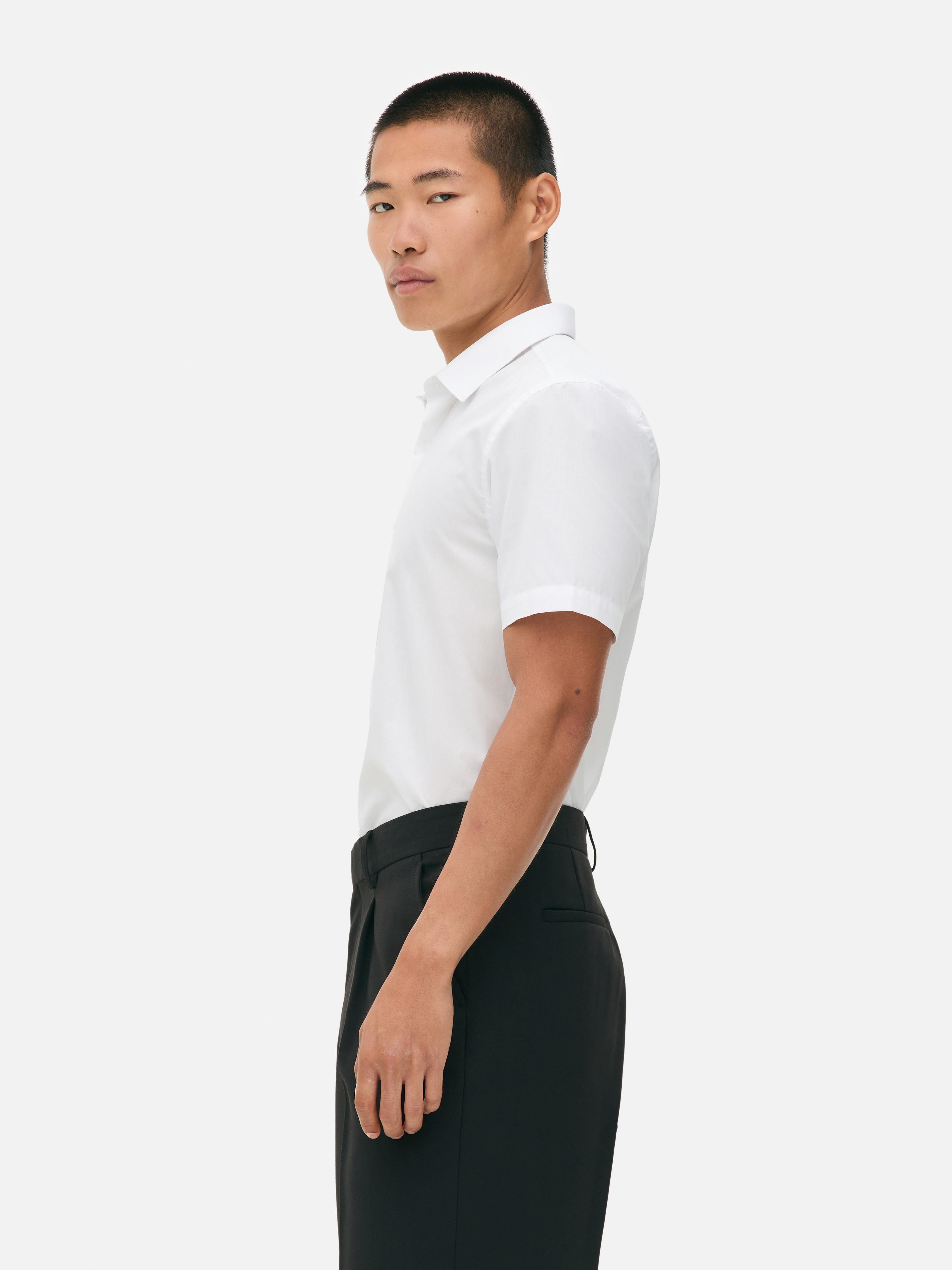 Camicia slim fit a maniche corte