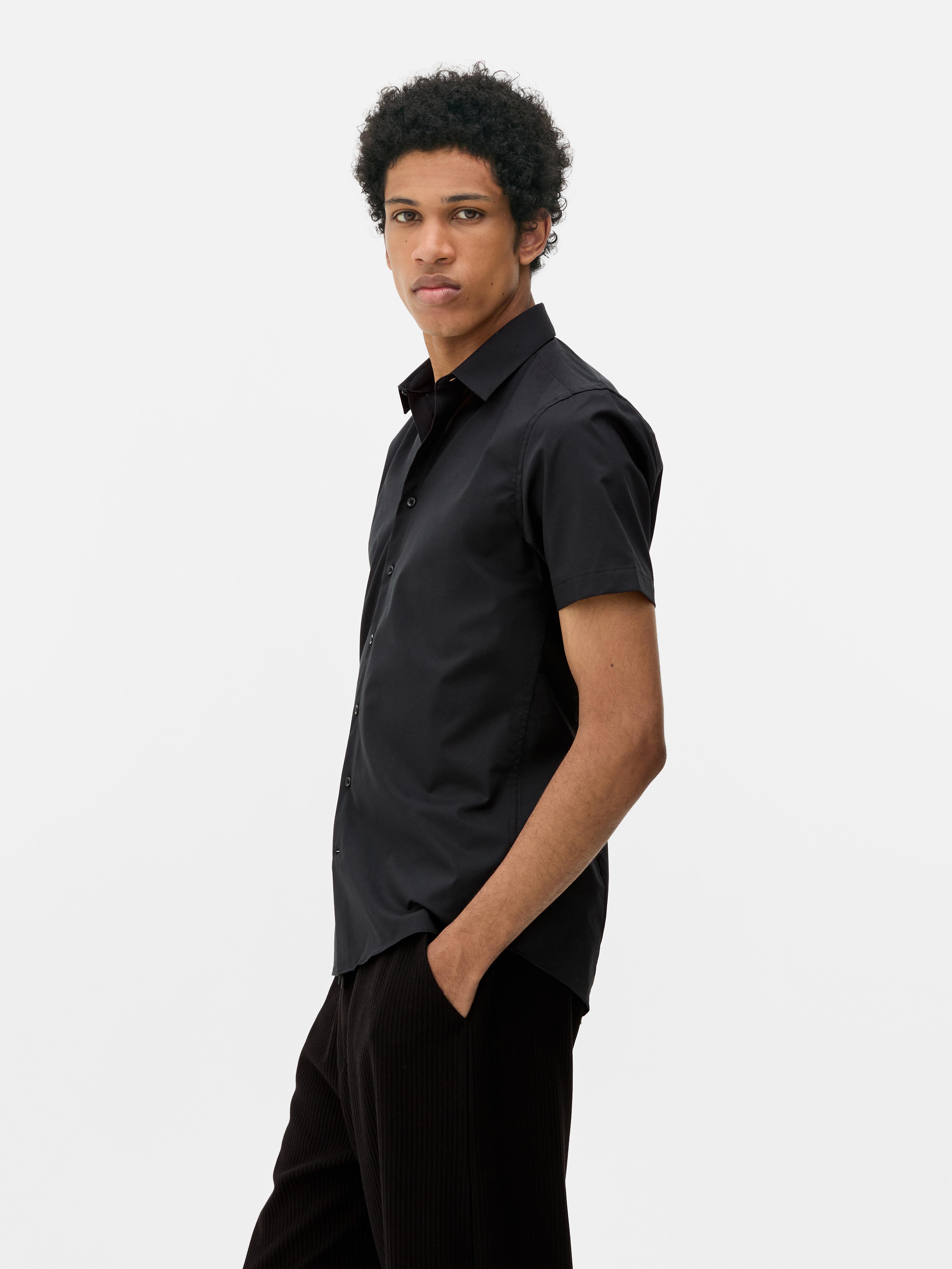 Camicia slim fit a maniche corte