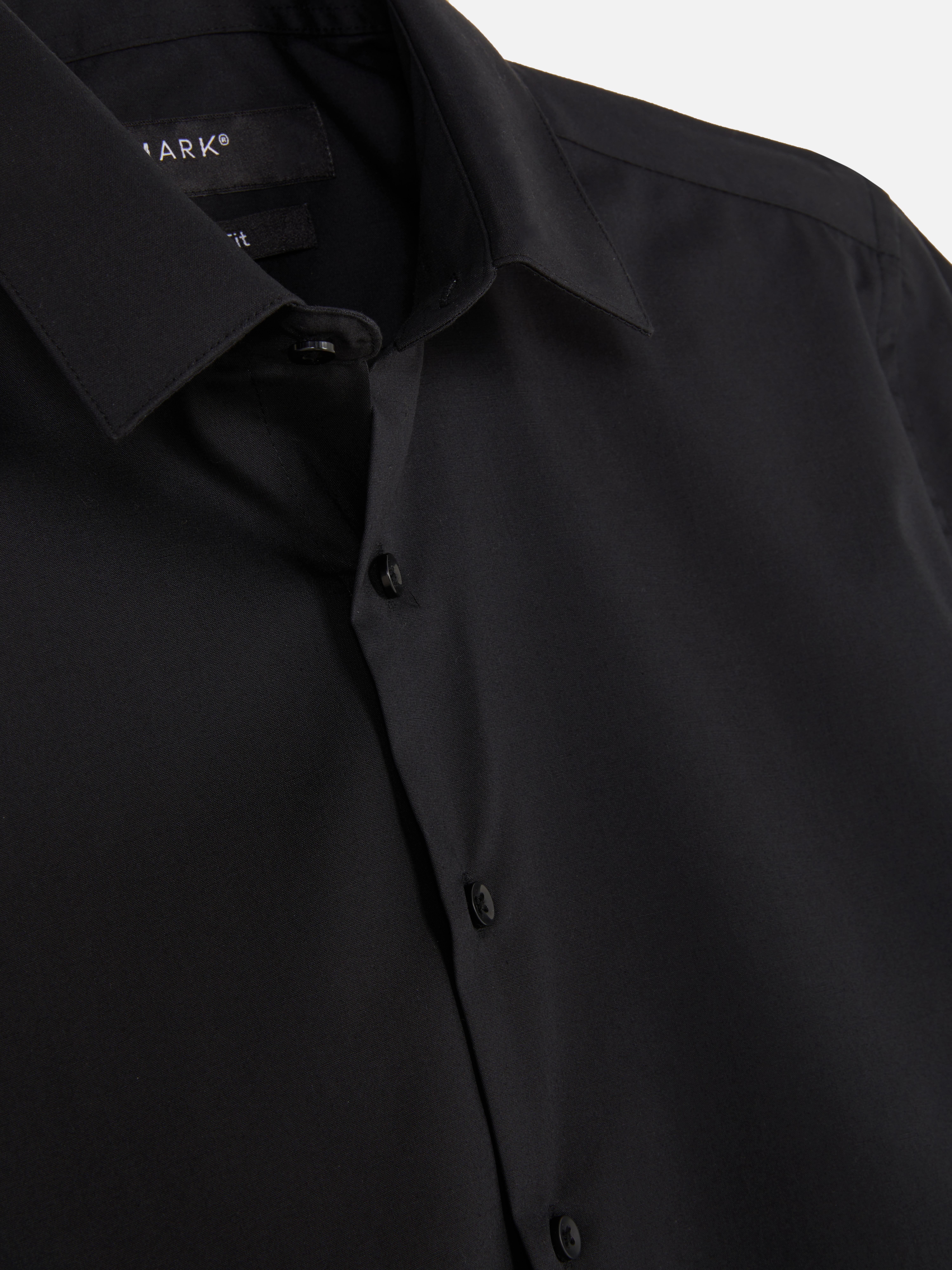 Camicia slim fit a maniche corte