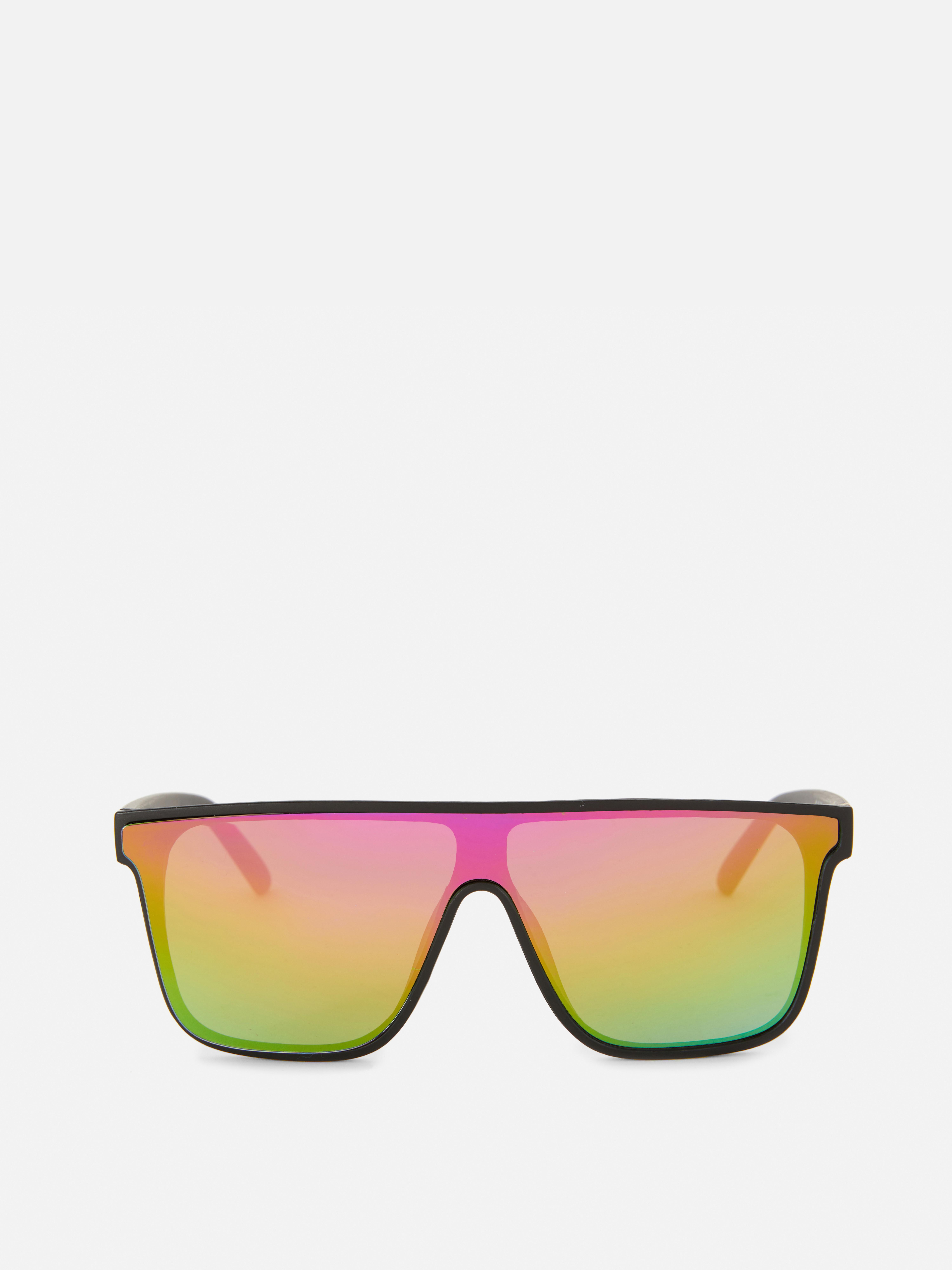 Klassieke zonnebril met D-vormige glazen