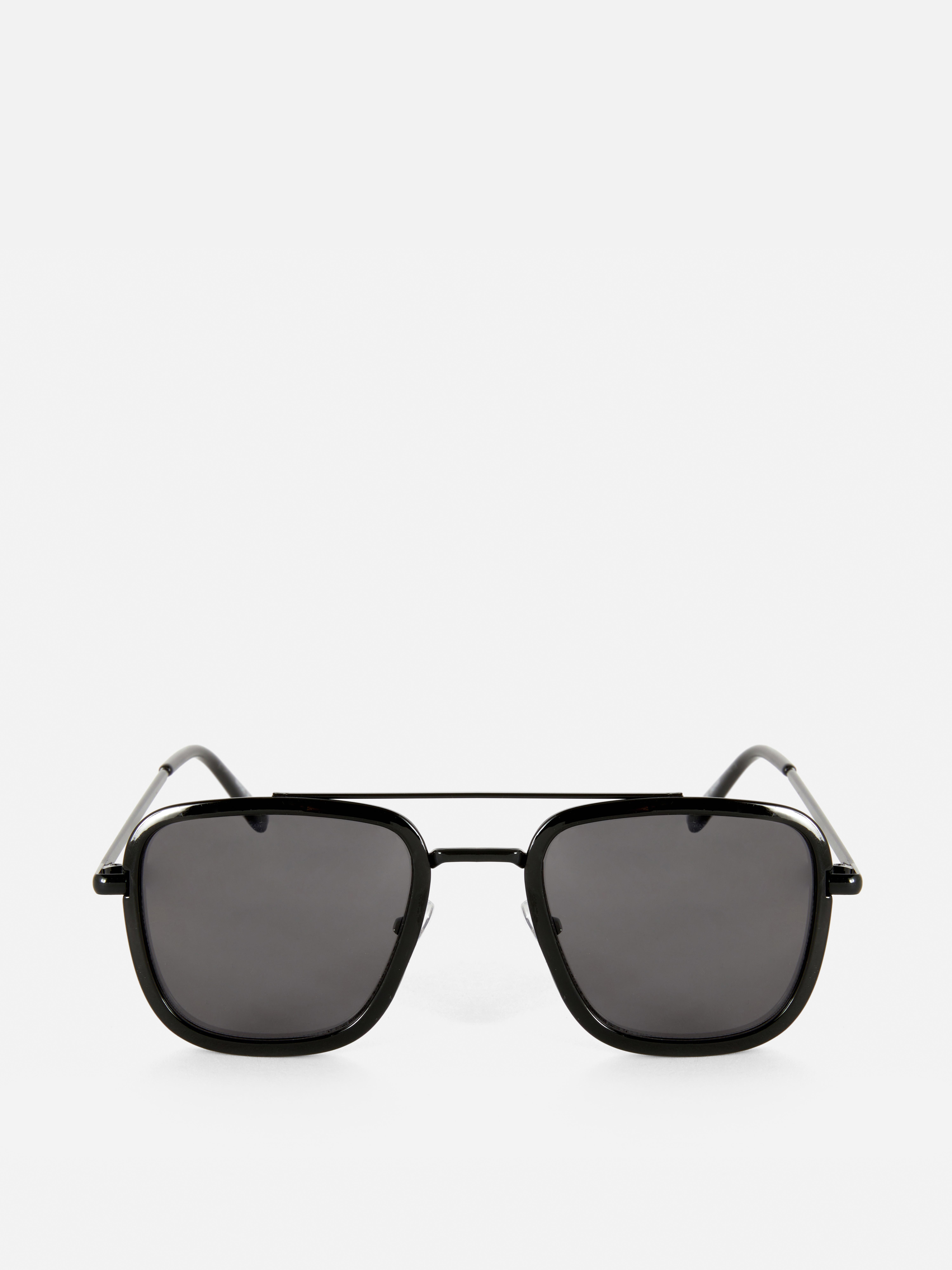 Sonnenbrille mit Drahtgestell