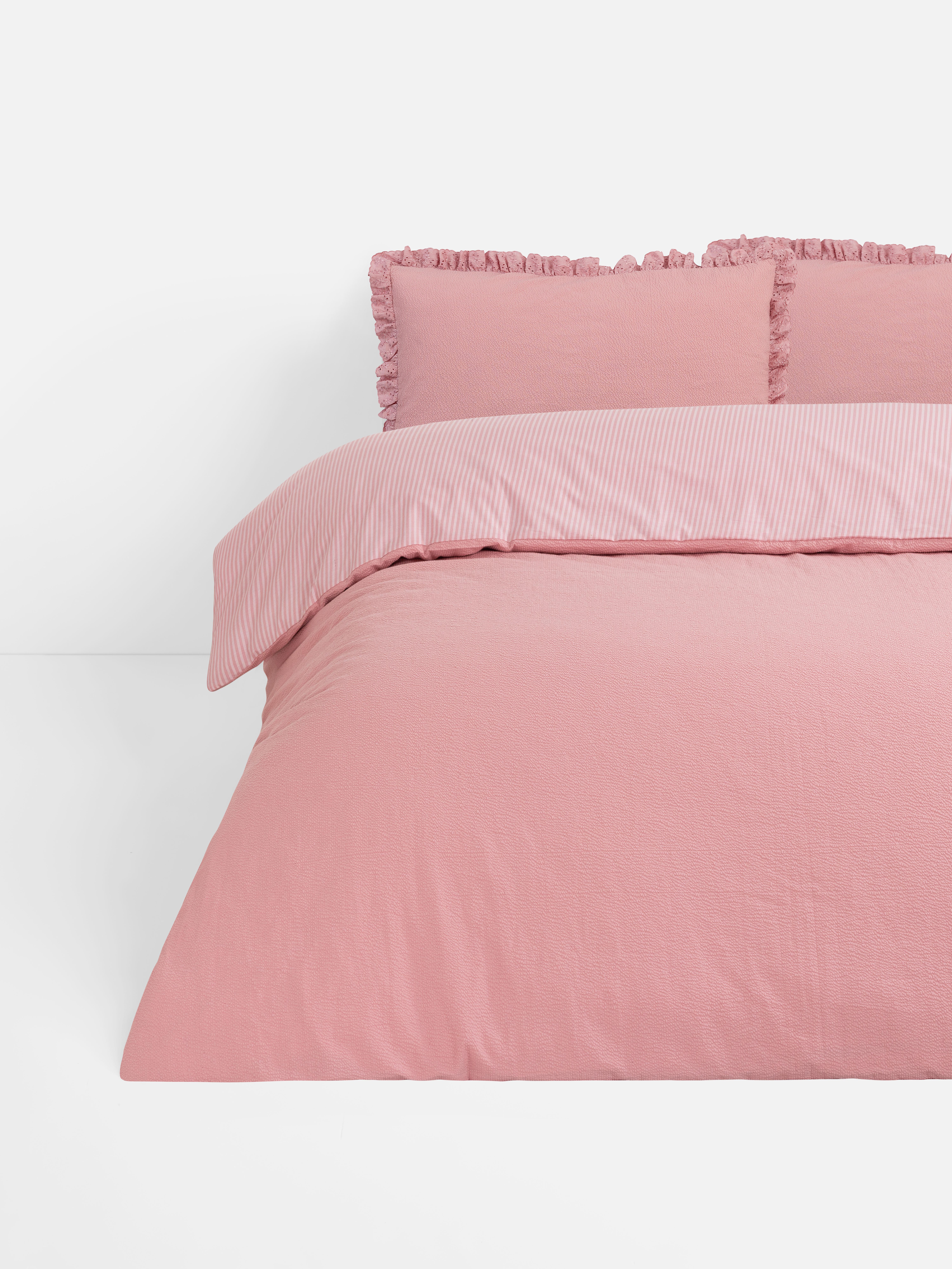 Parure de lit super king size rose à volants