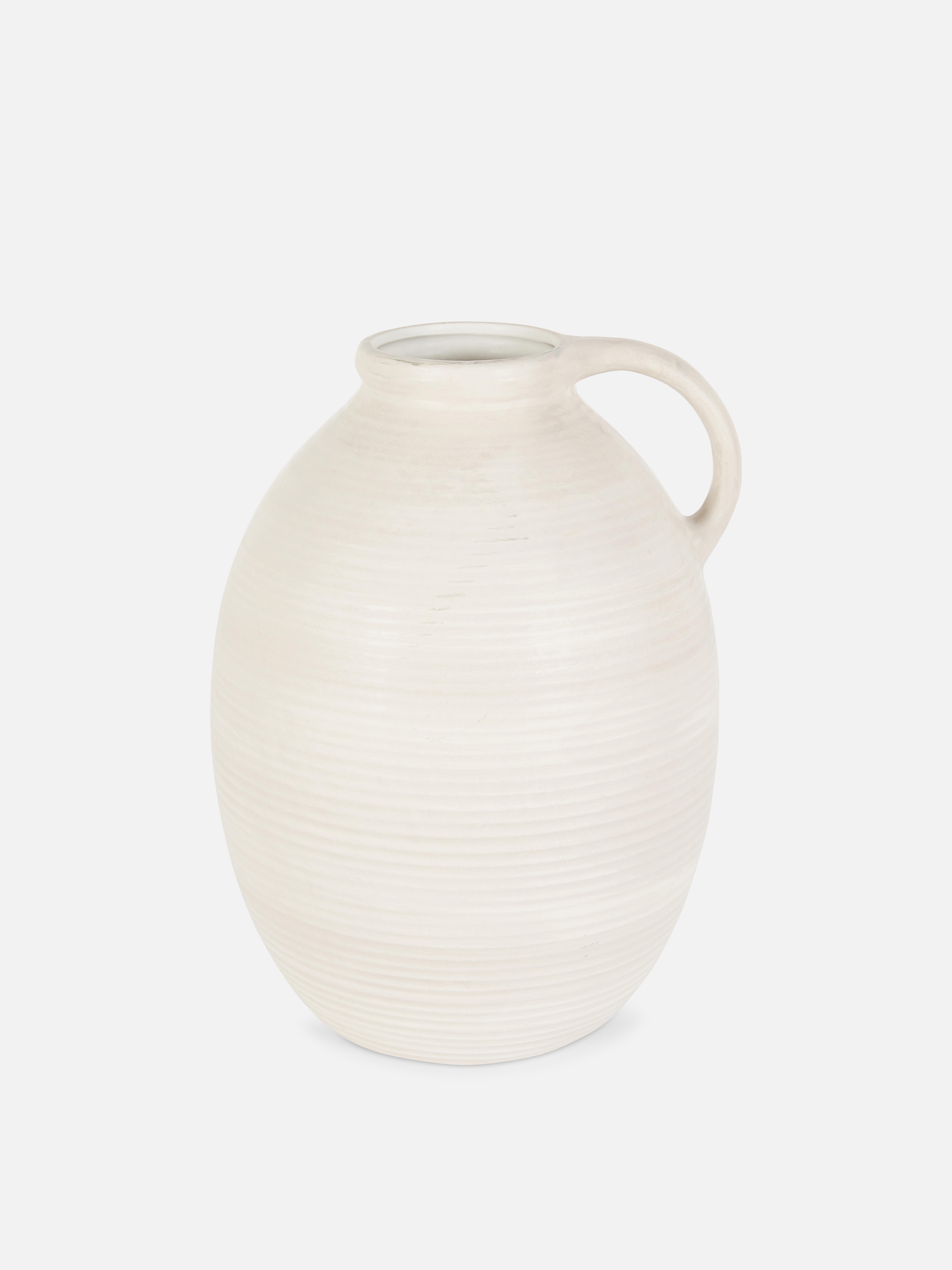 Ribbed Texture Vase