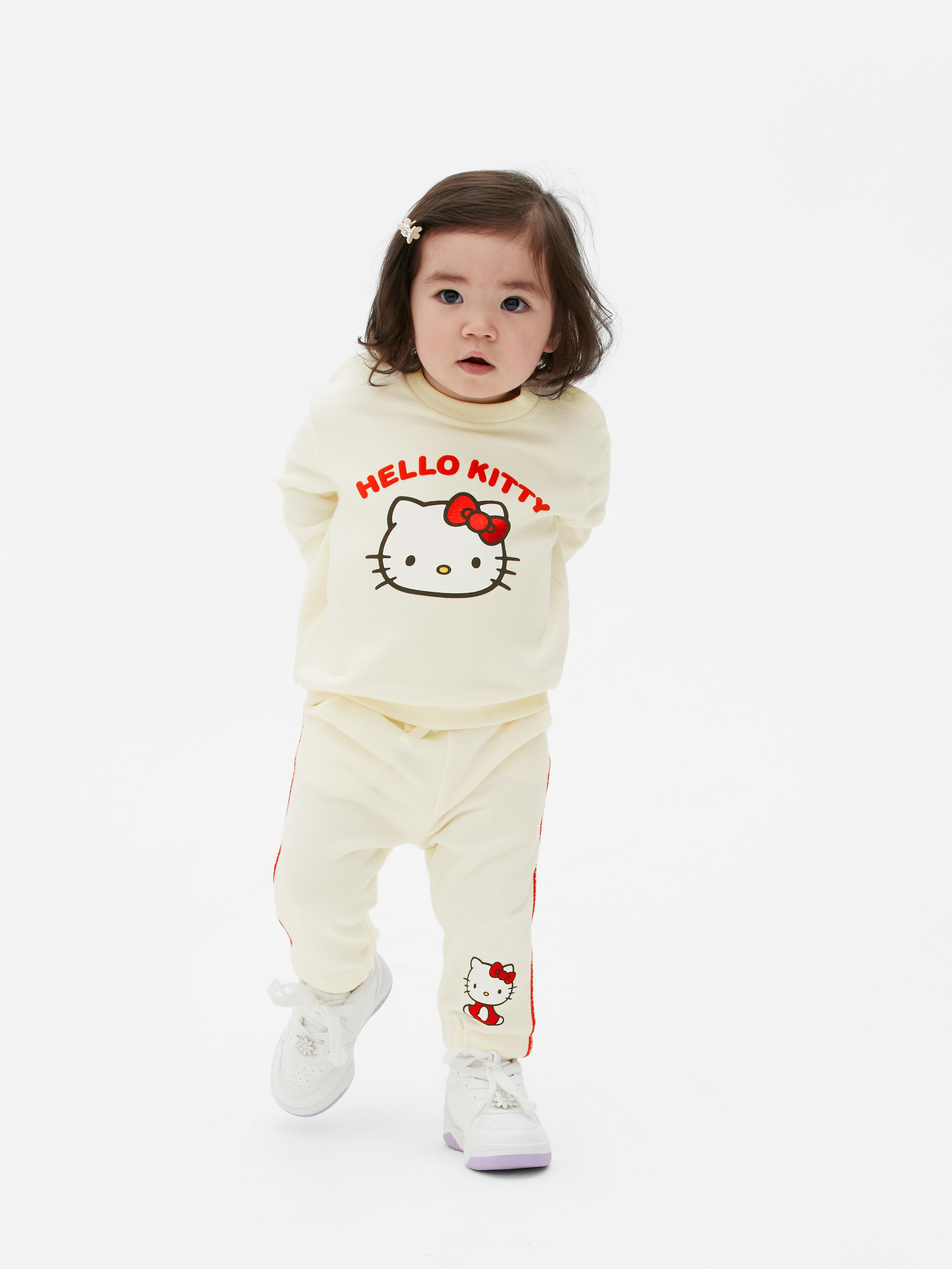 „Hello Kitty“ Sweatshirt und Jogginghose zum 50. Jubiläum
