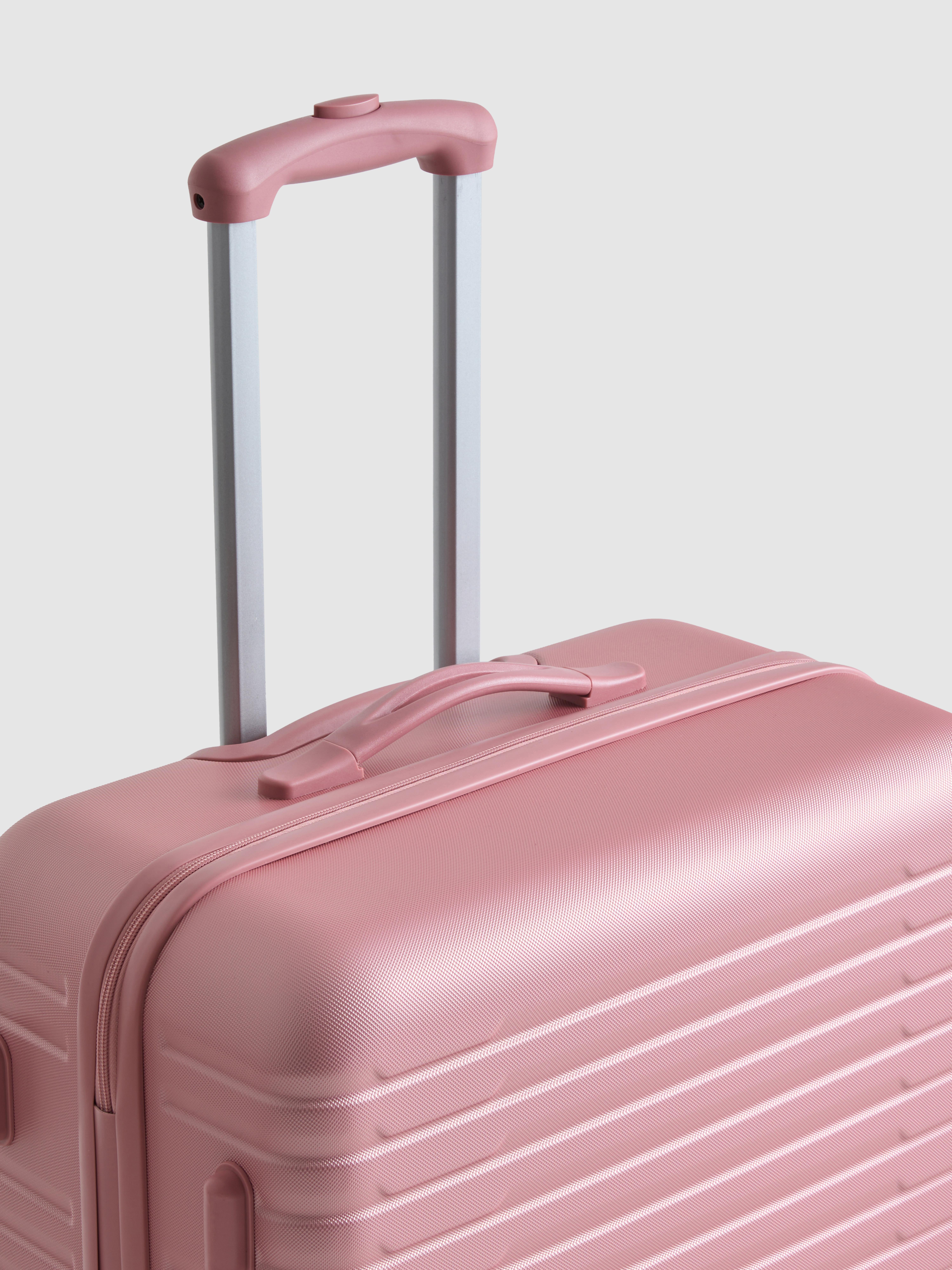 Ribbed Four-Wheel Hard Shell Suitcase