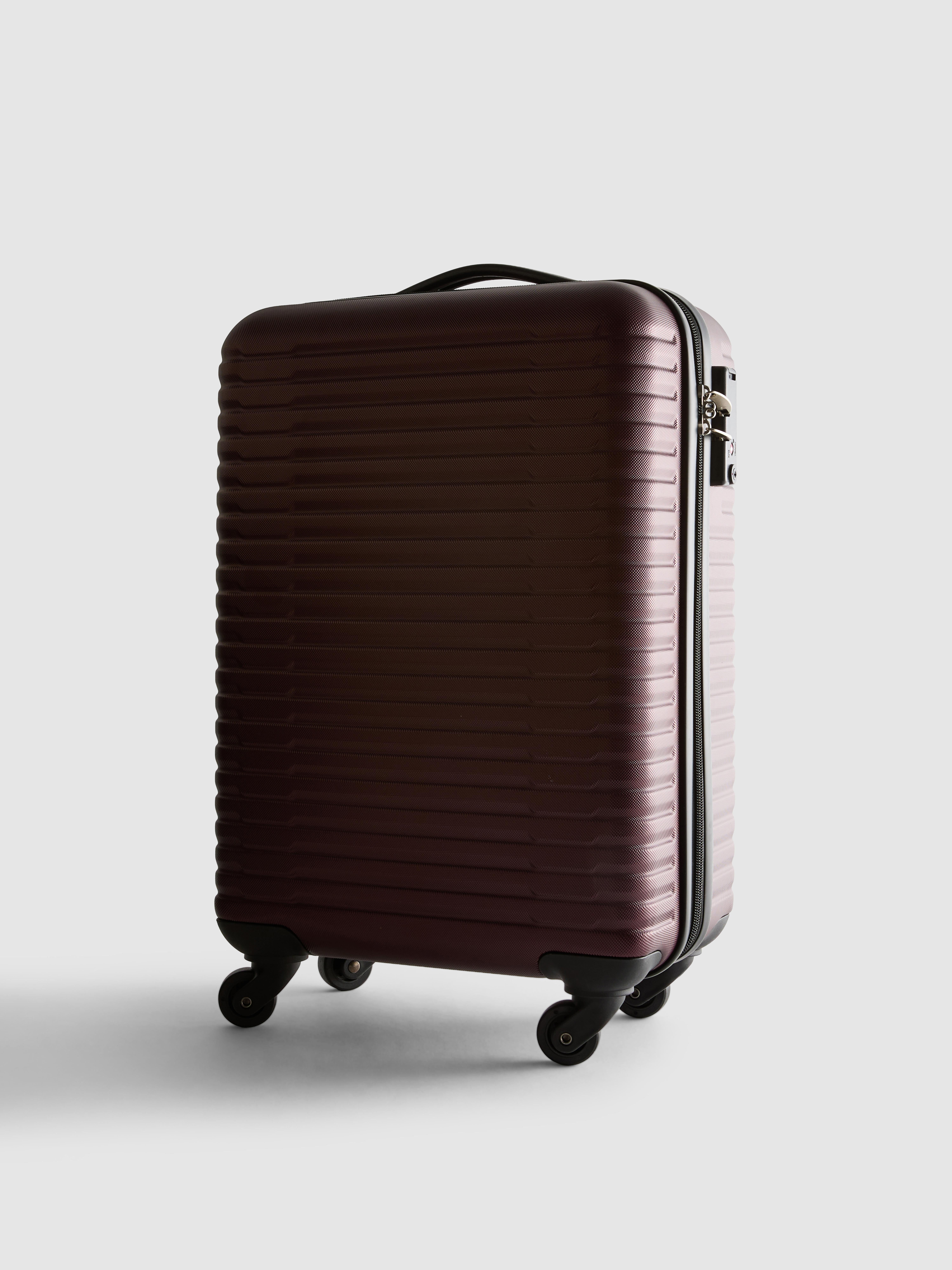Ribbed Four-Wheel Hard Shell Suitcase
