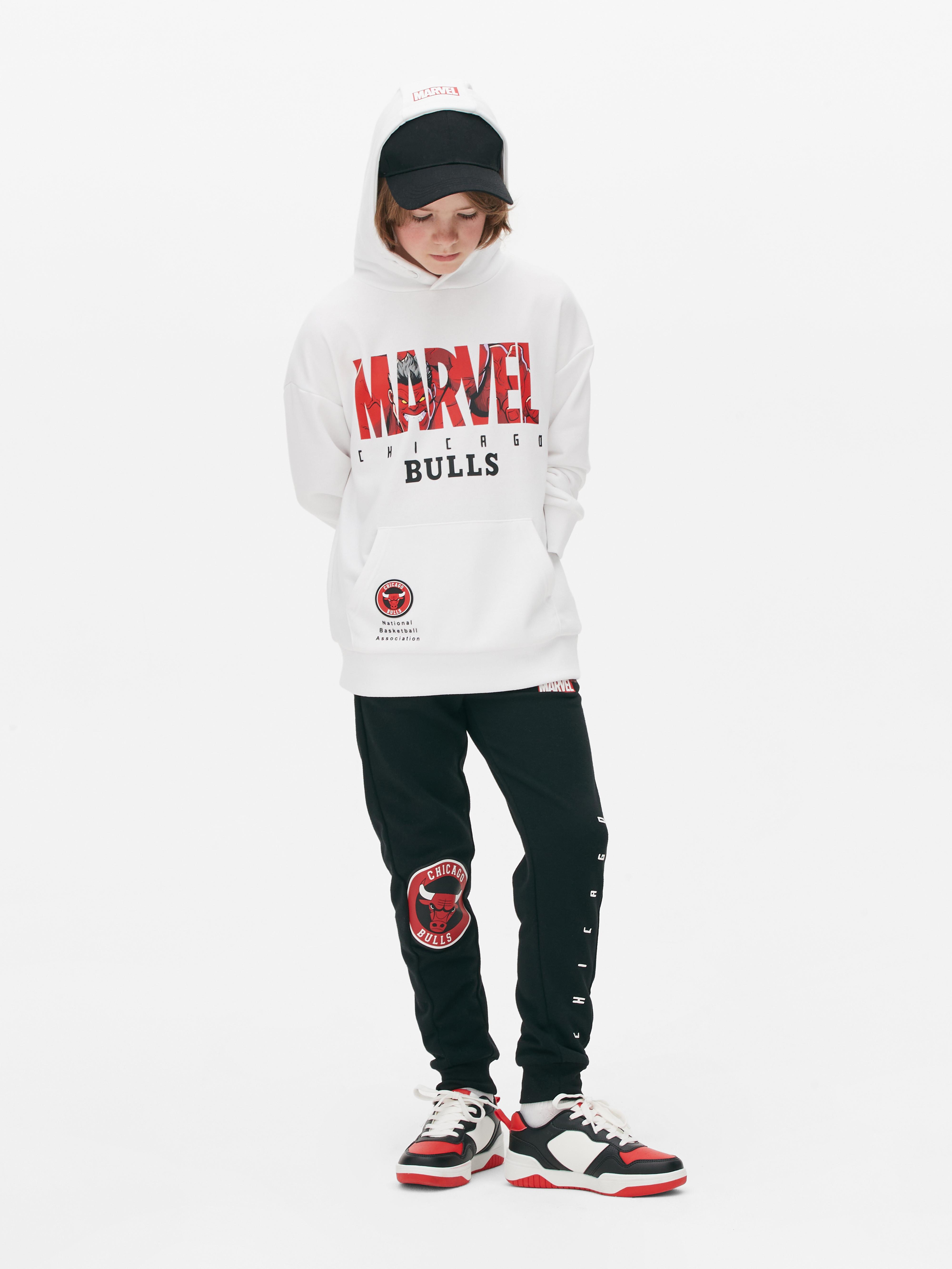 NBA Chicago Bulls and Marvel The Red Hulk Hoodie