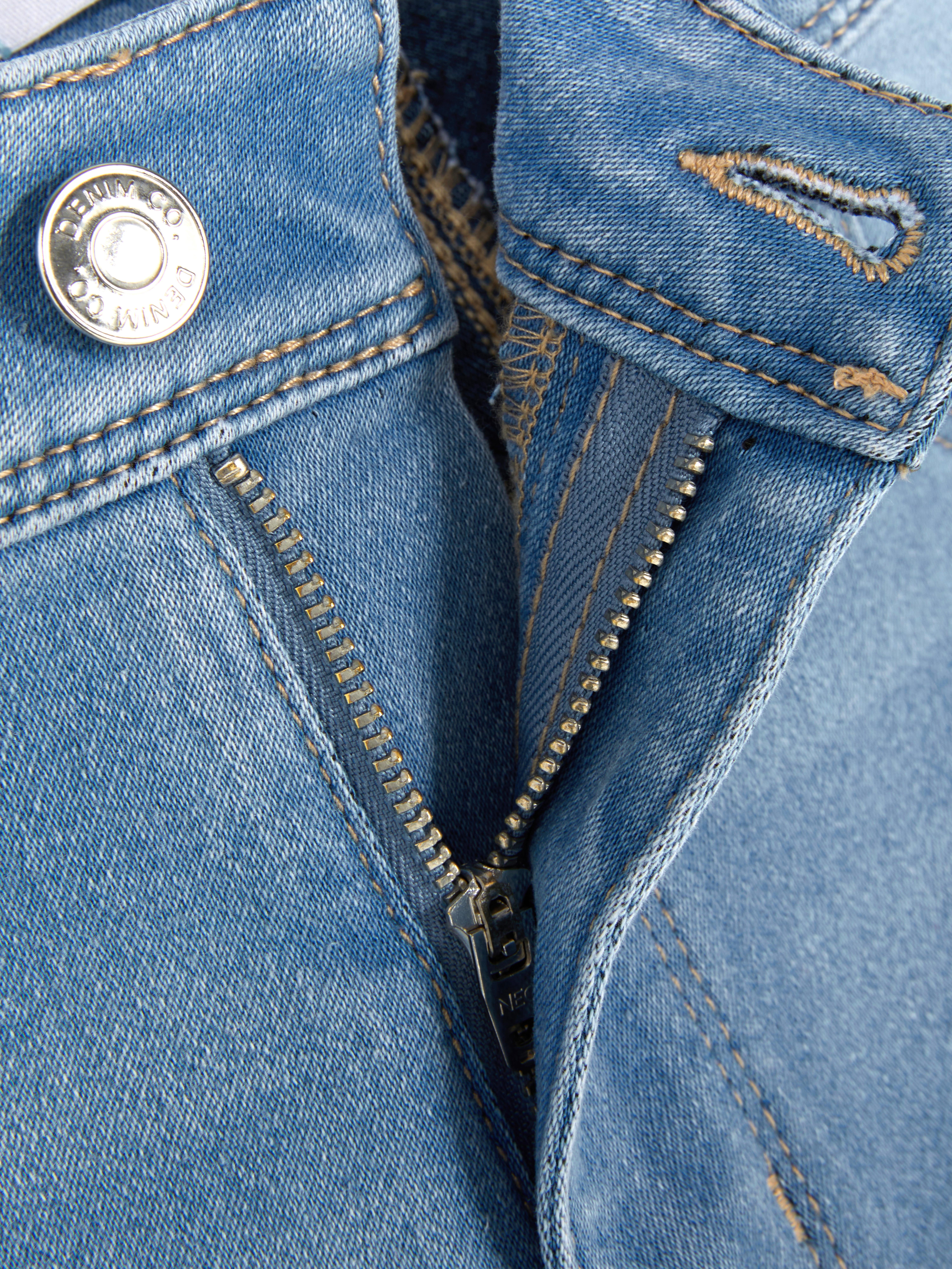 Essential Mid-Rise Skinny Jeans | Regular