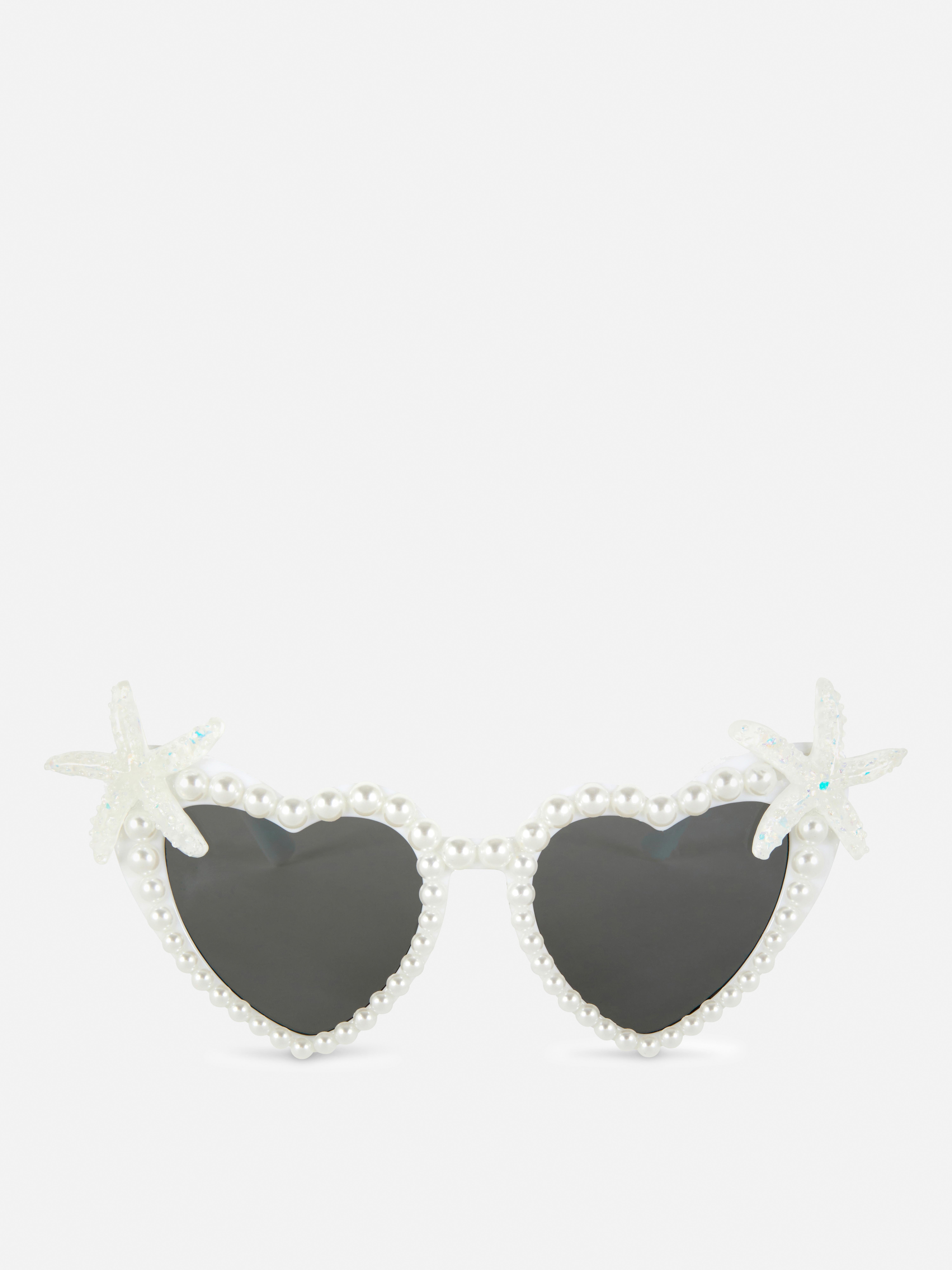 Sluneční brýle ve tvaru srdce s perličkami