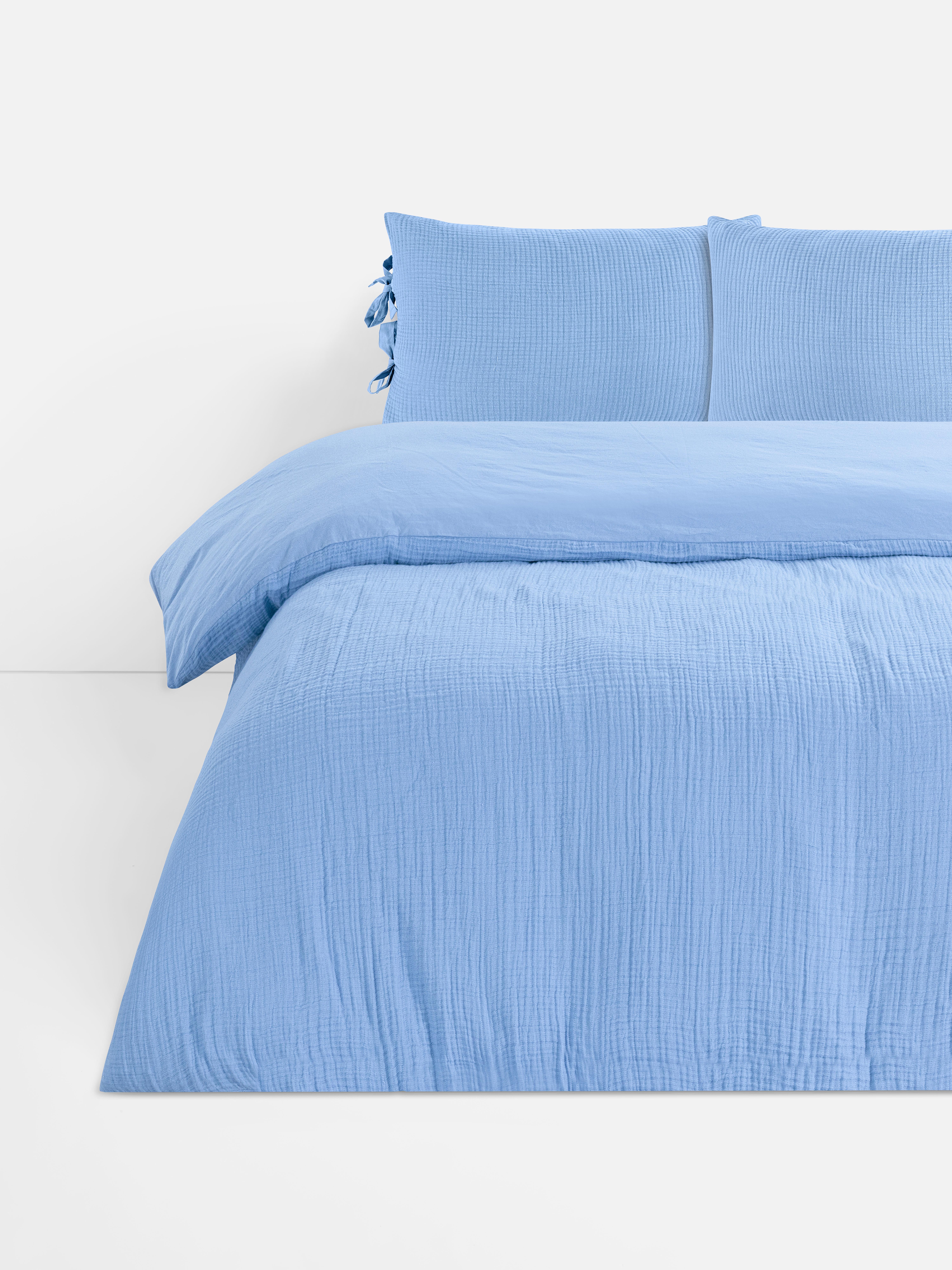 Parure de lit double en mousseline bleue