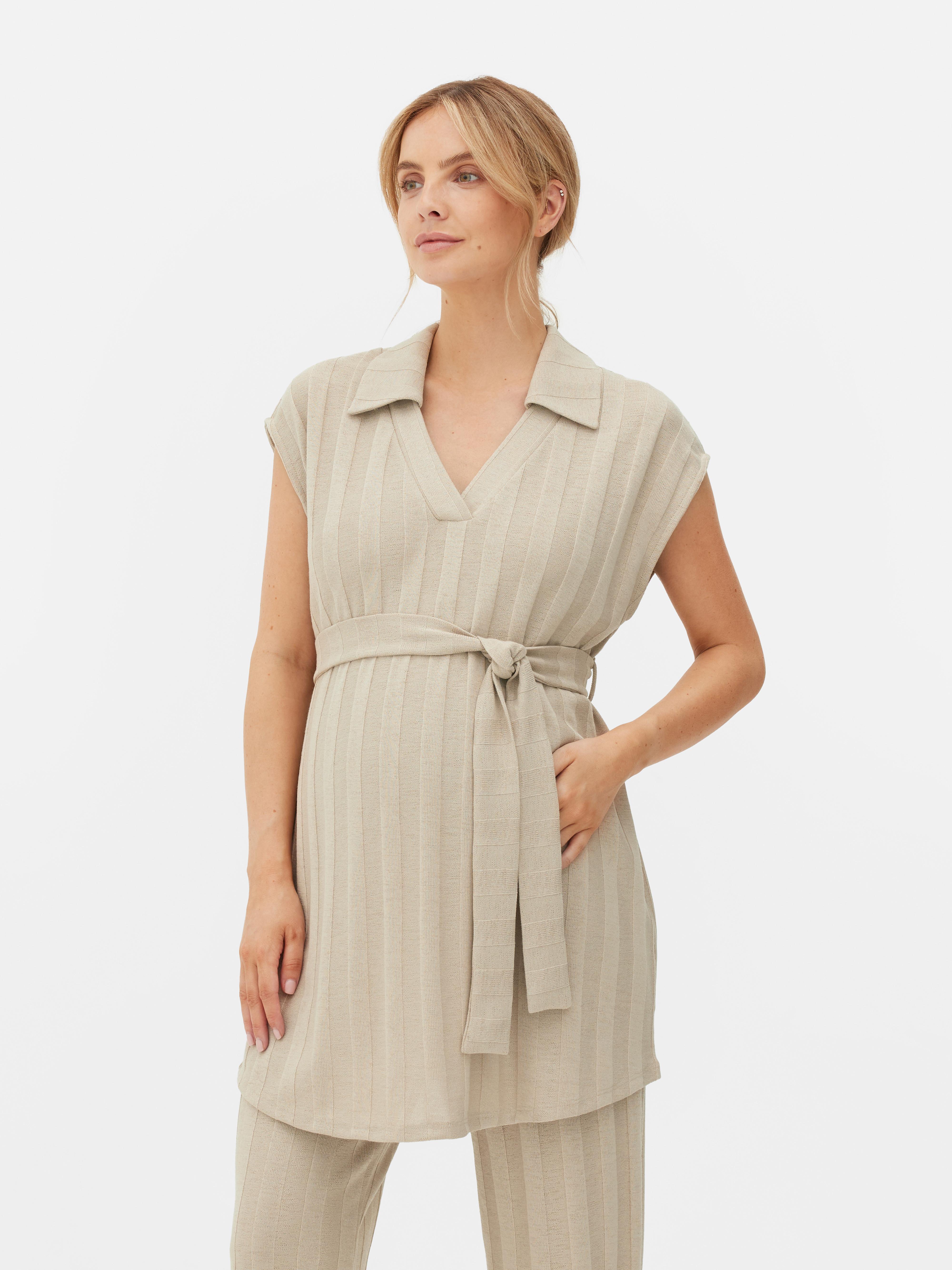 Gerippte, ärmellose Umstandstunika