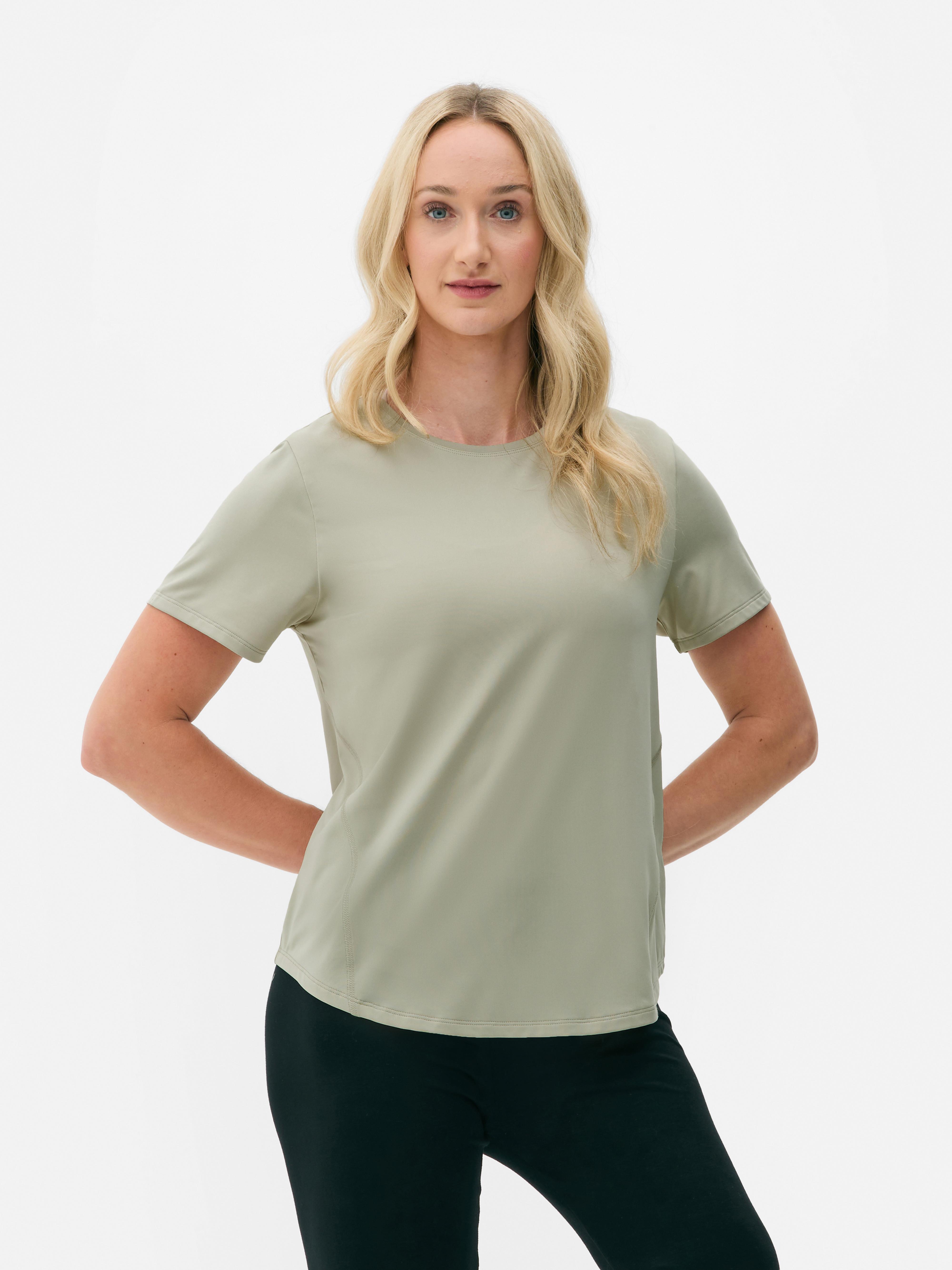 Camiseta deportiva de cuello redondo
