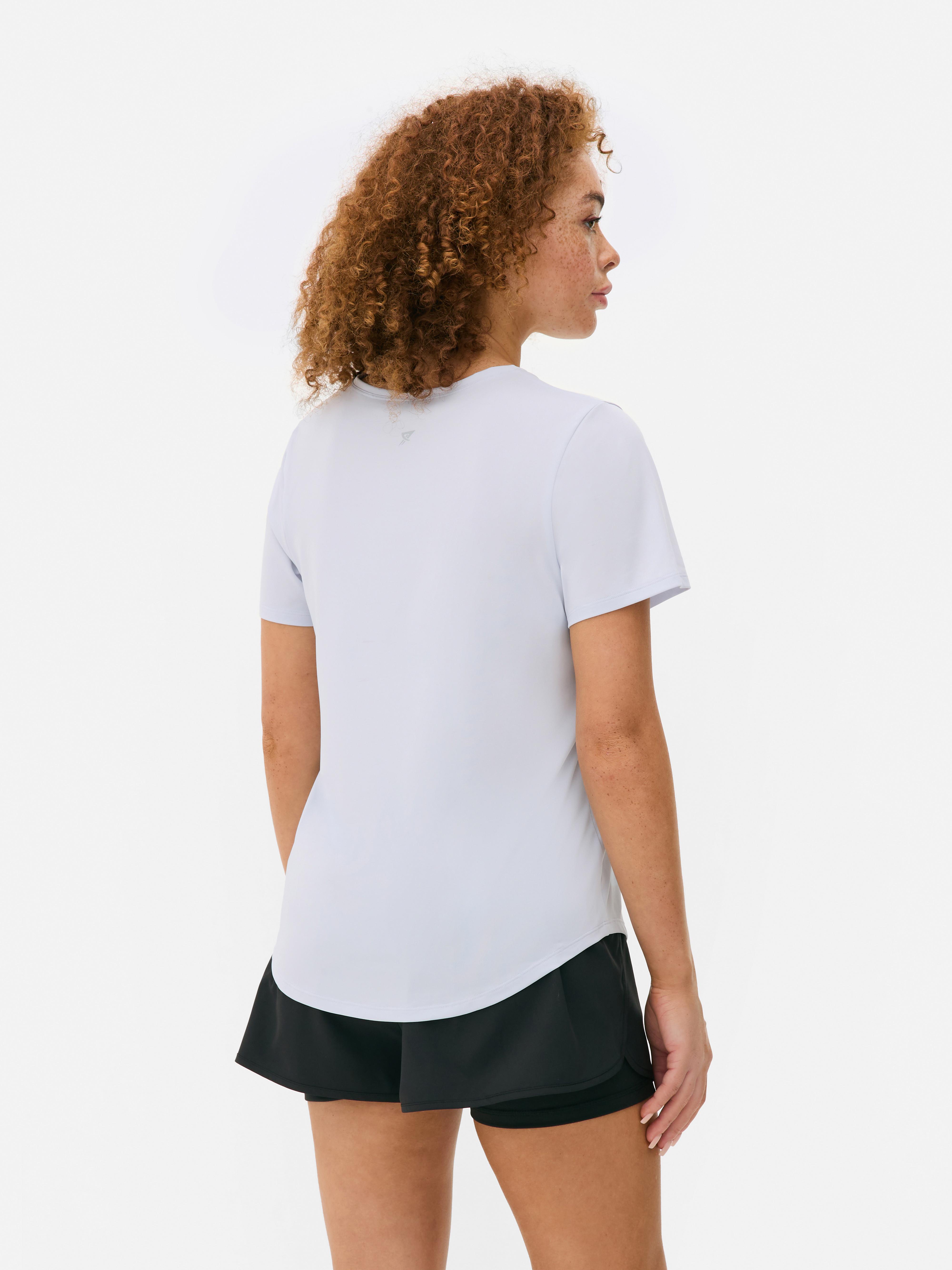 Camiseta deportiva de cuello redondo