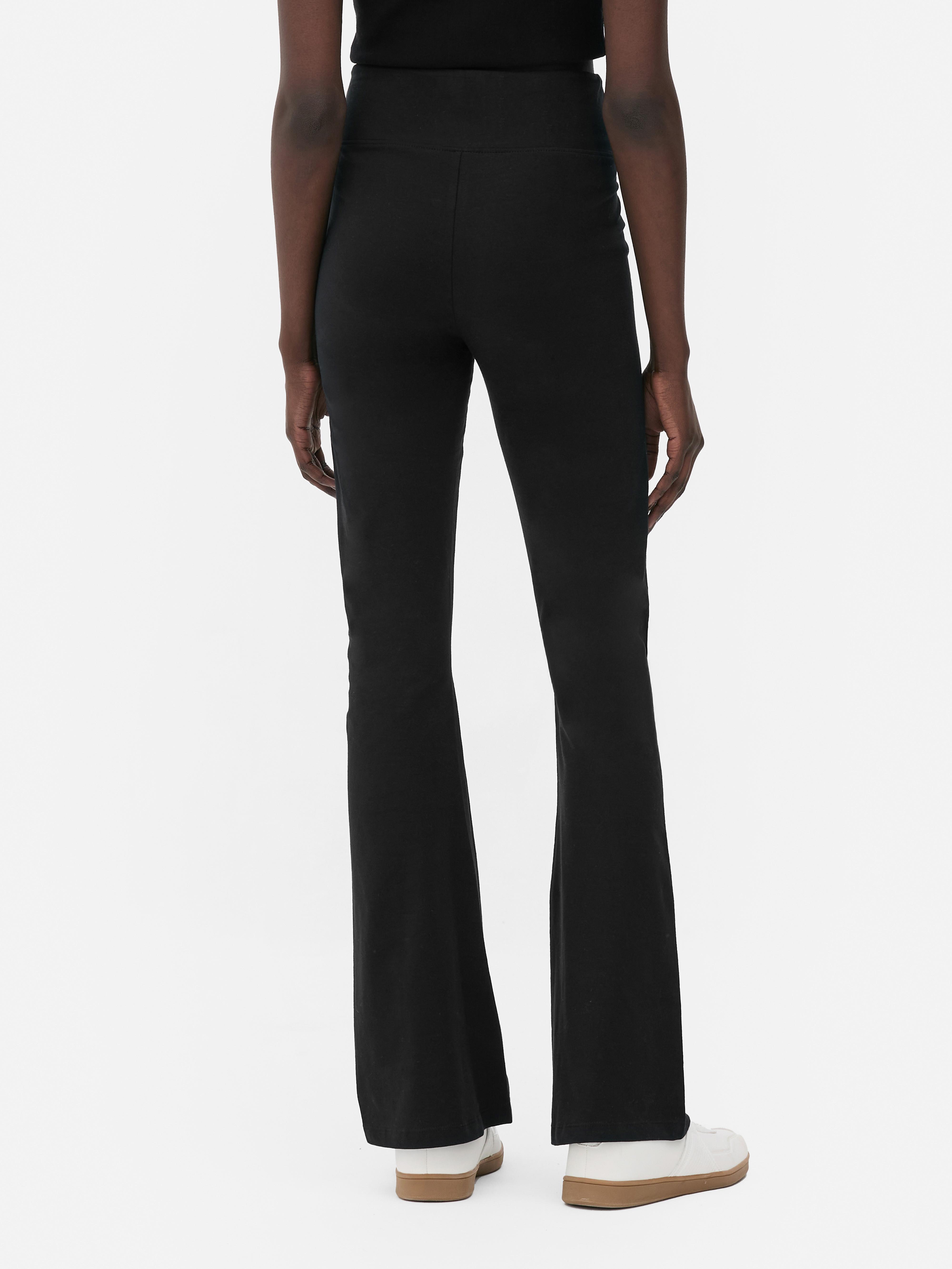 Legging met hoge taille en wijd uitlopende pijpen