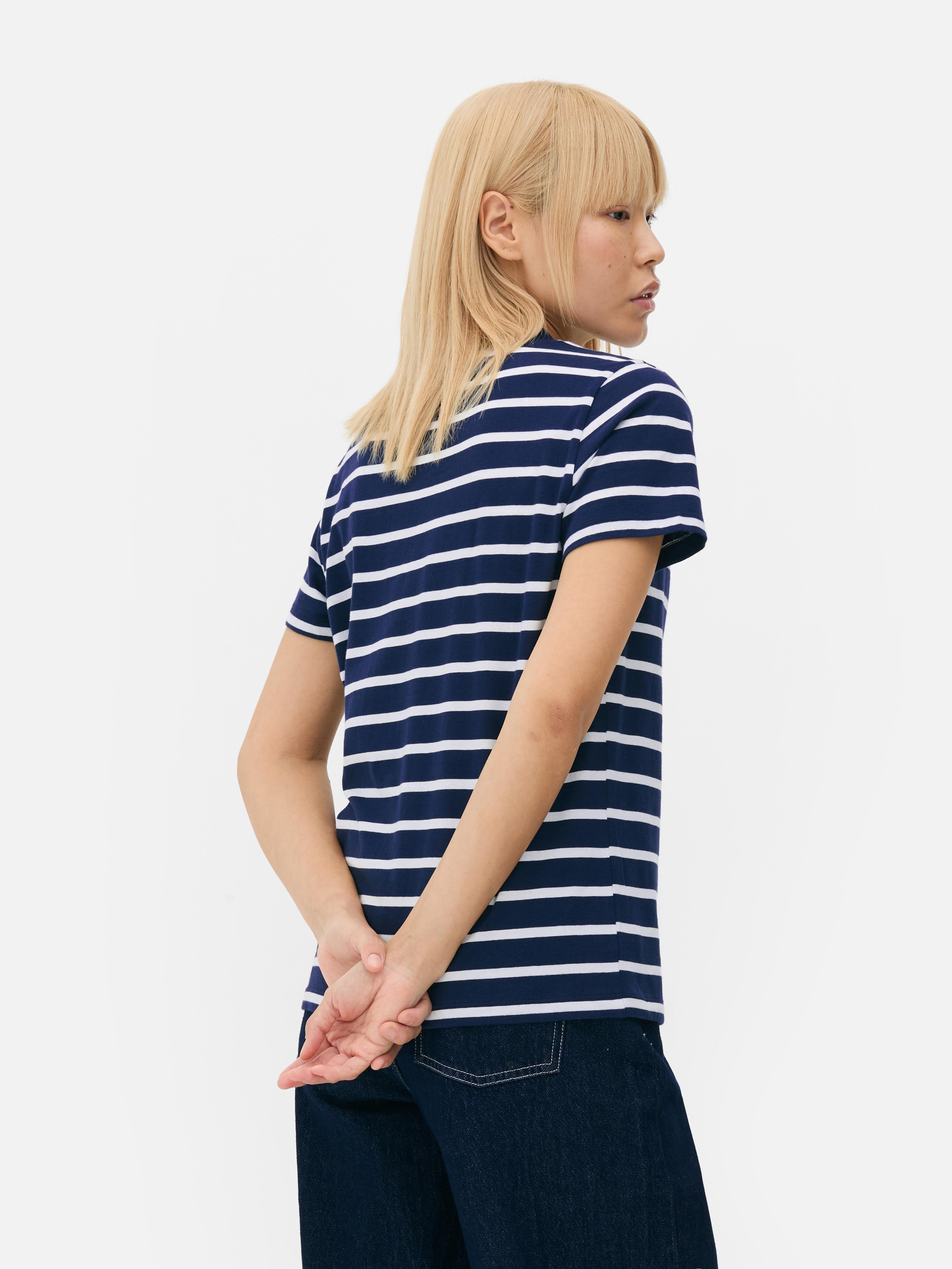 T-shirt gola redonda riscas