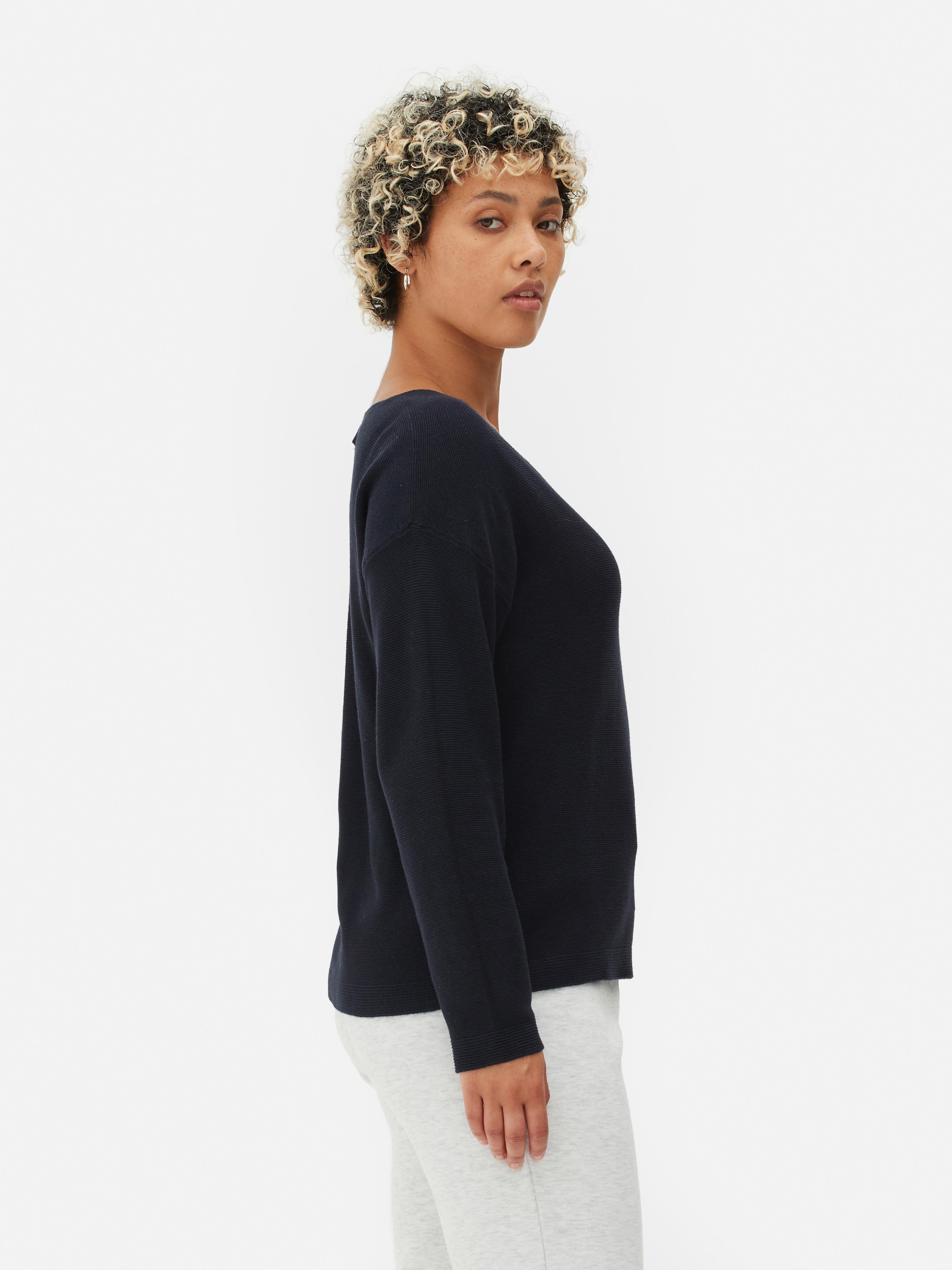 Langärmeliger Pullover mit U-Boot-Ausschnitt - Marineblau - Damen  