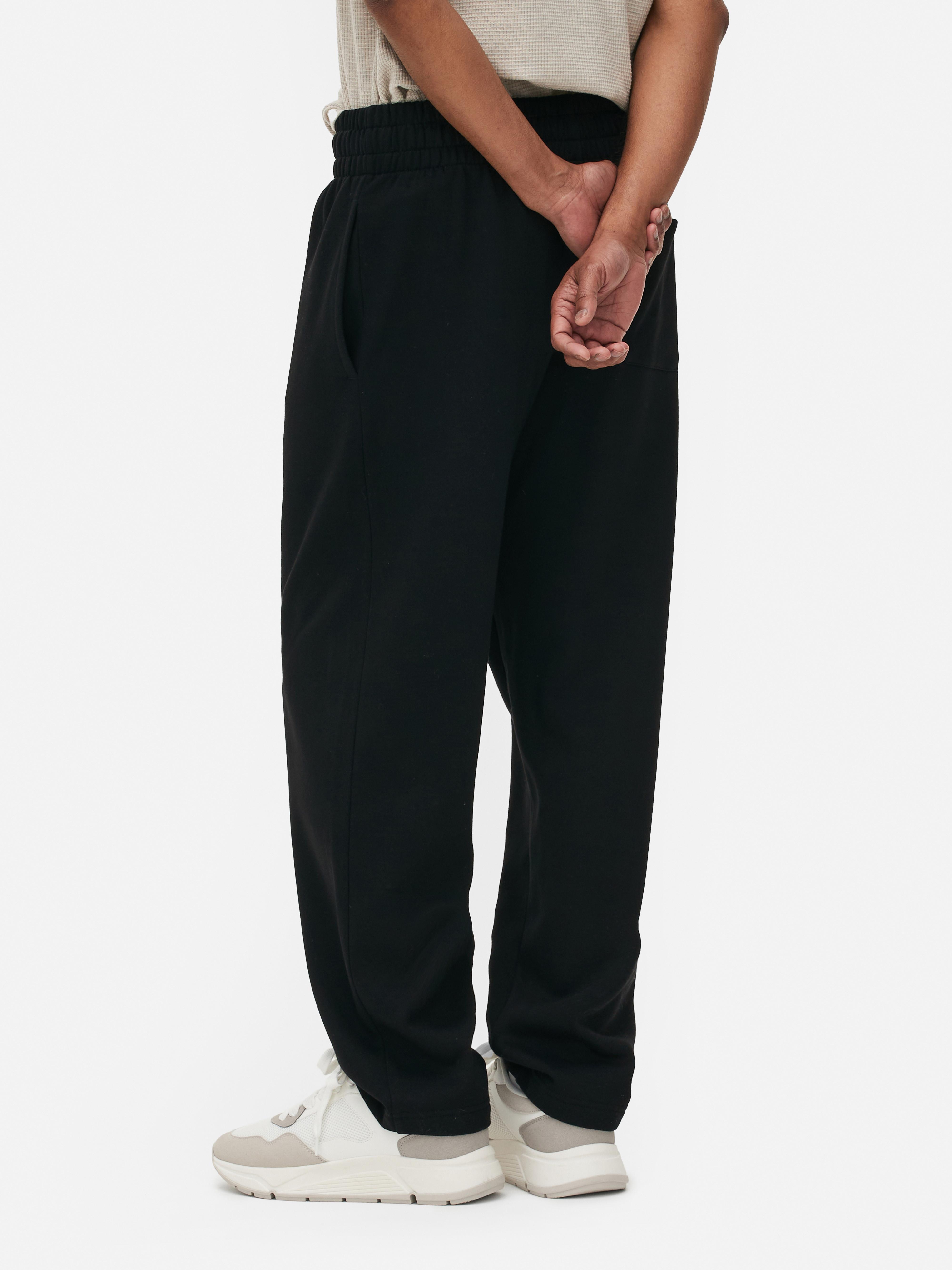 Men's Black Heavyweight Essential Straight Leg Joggers | Primark