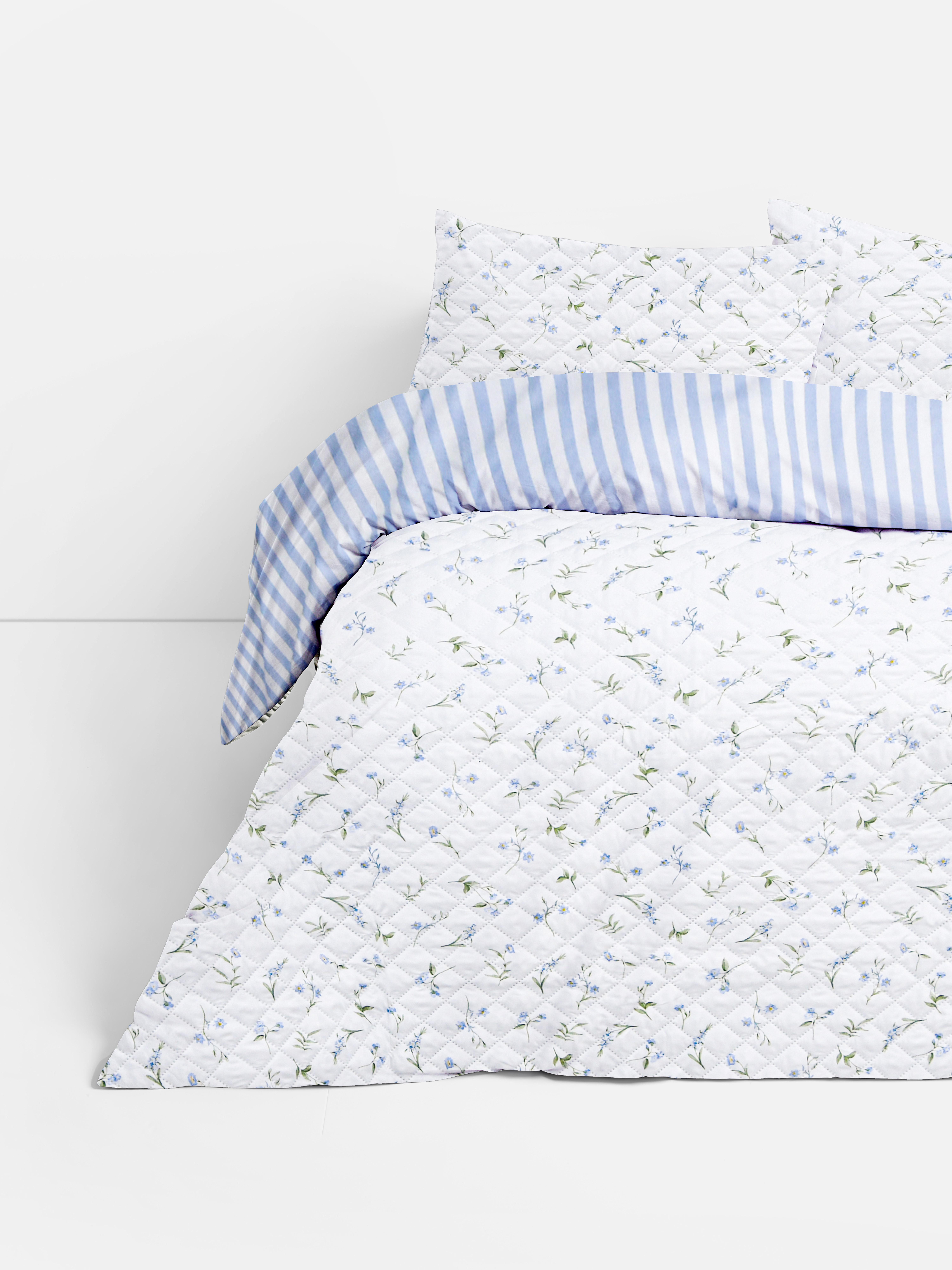 Pinsonic Ditsy Floral Double Duvet Cover Set