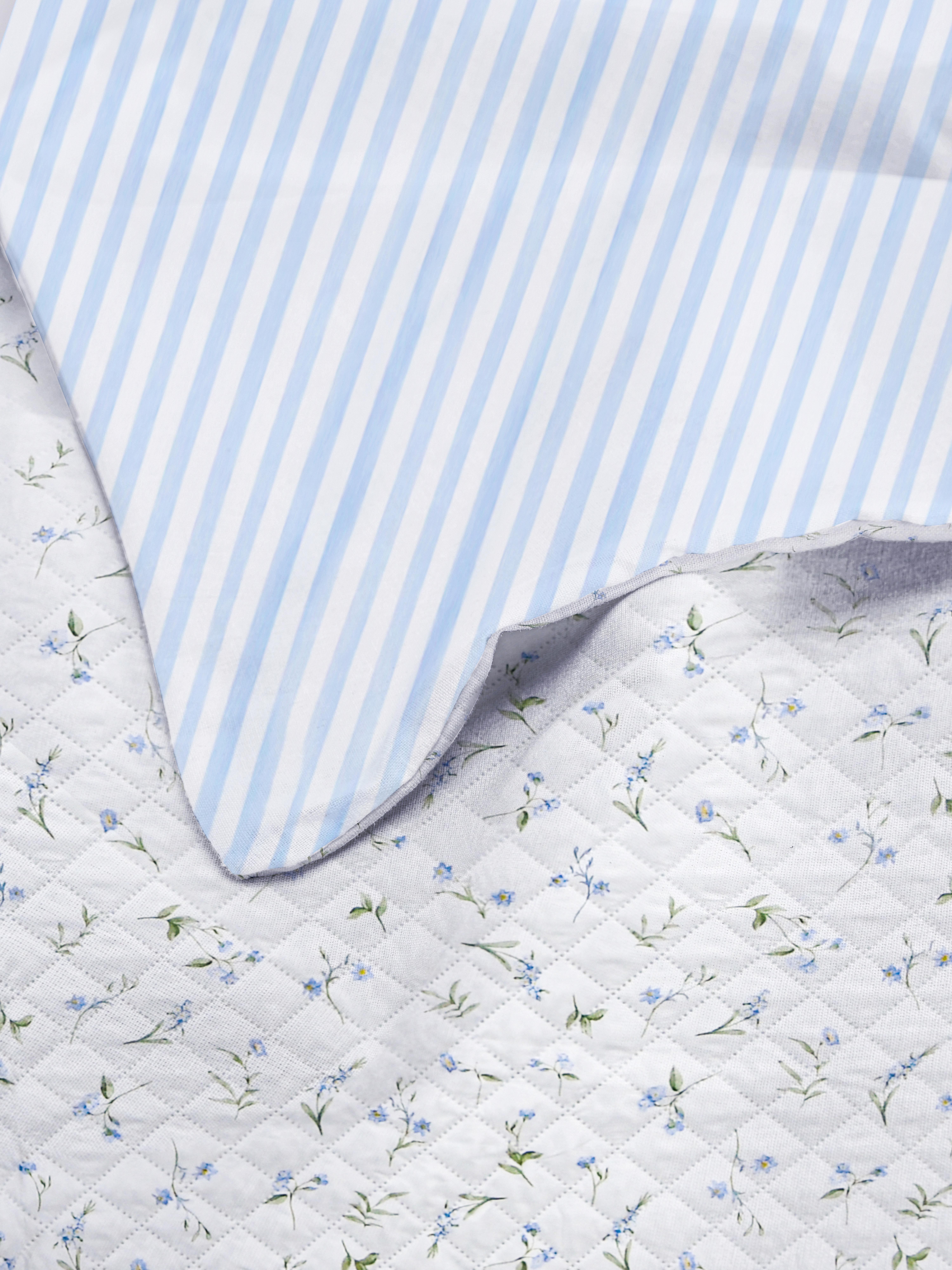 Pinsonic Ditsy Floral Double Duvet Cover Set