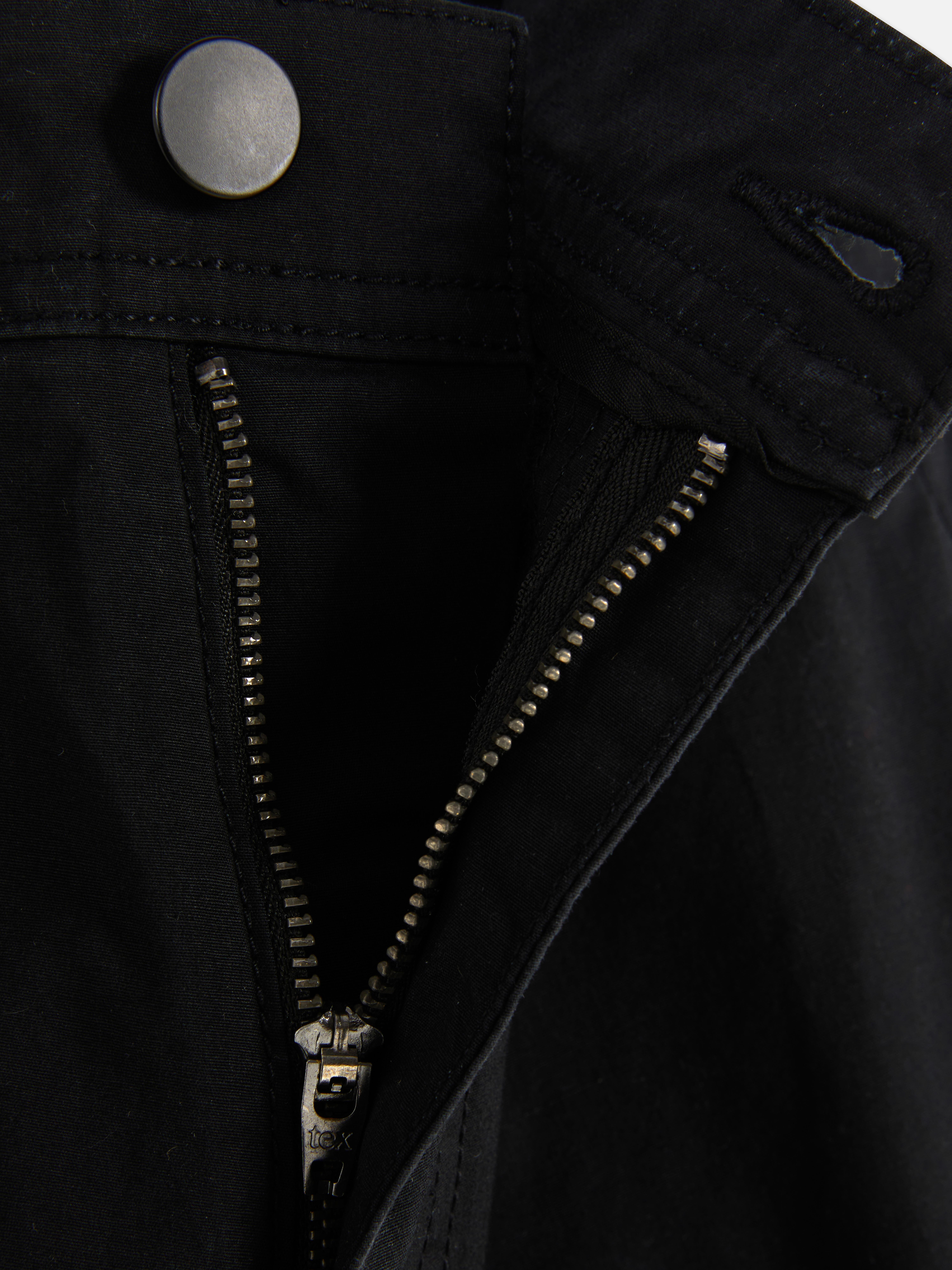 Pantaloni cargo classici