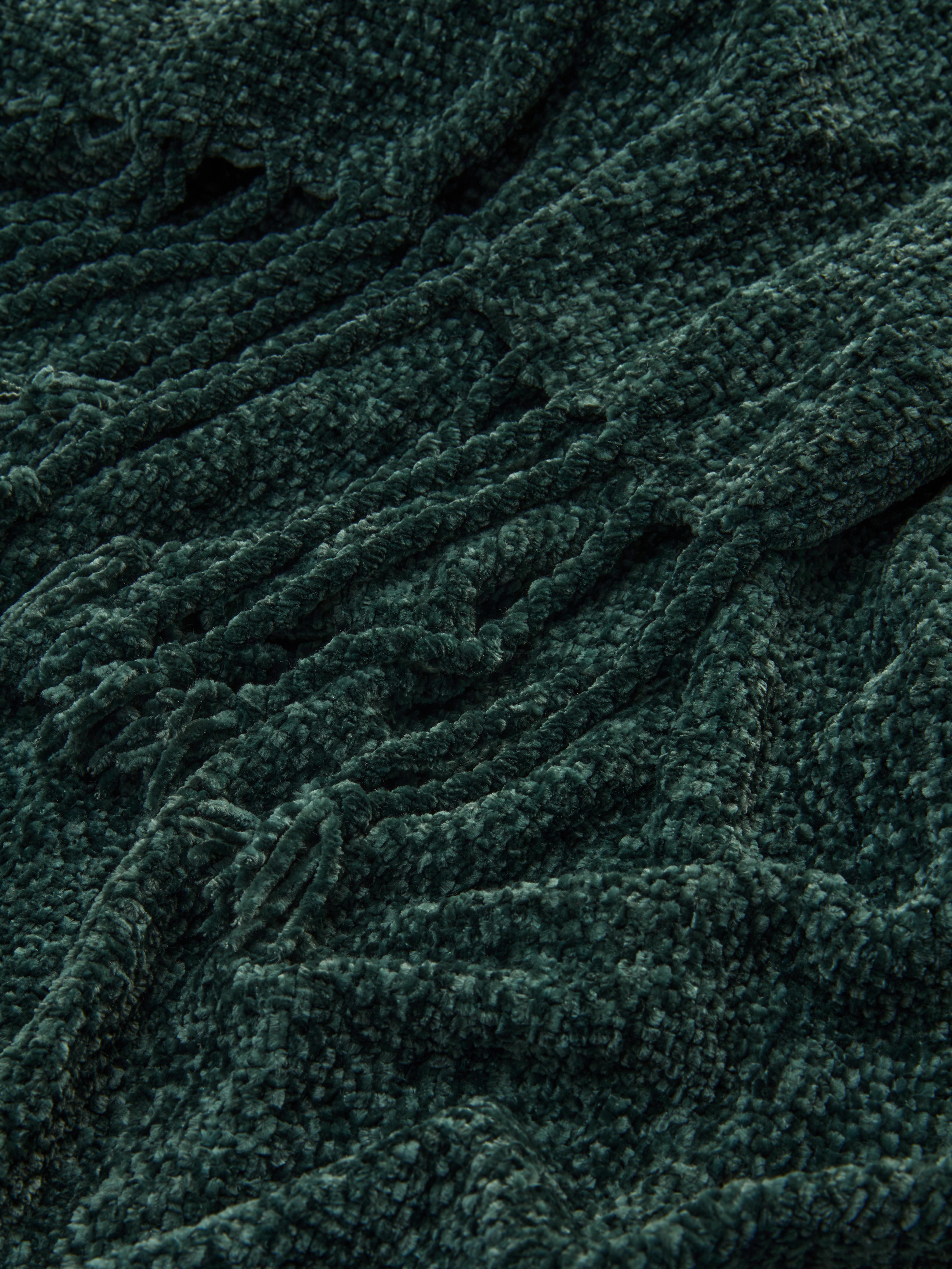 Small Chenille Texture Tassel Throw