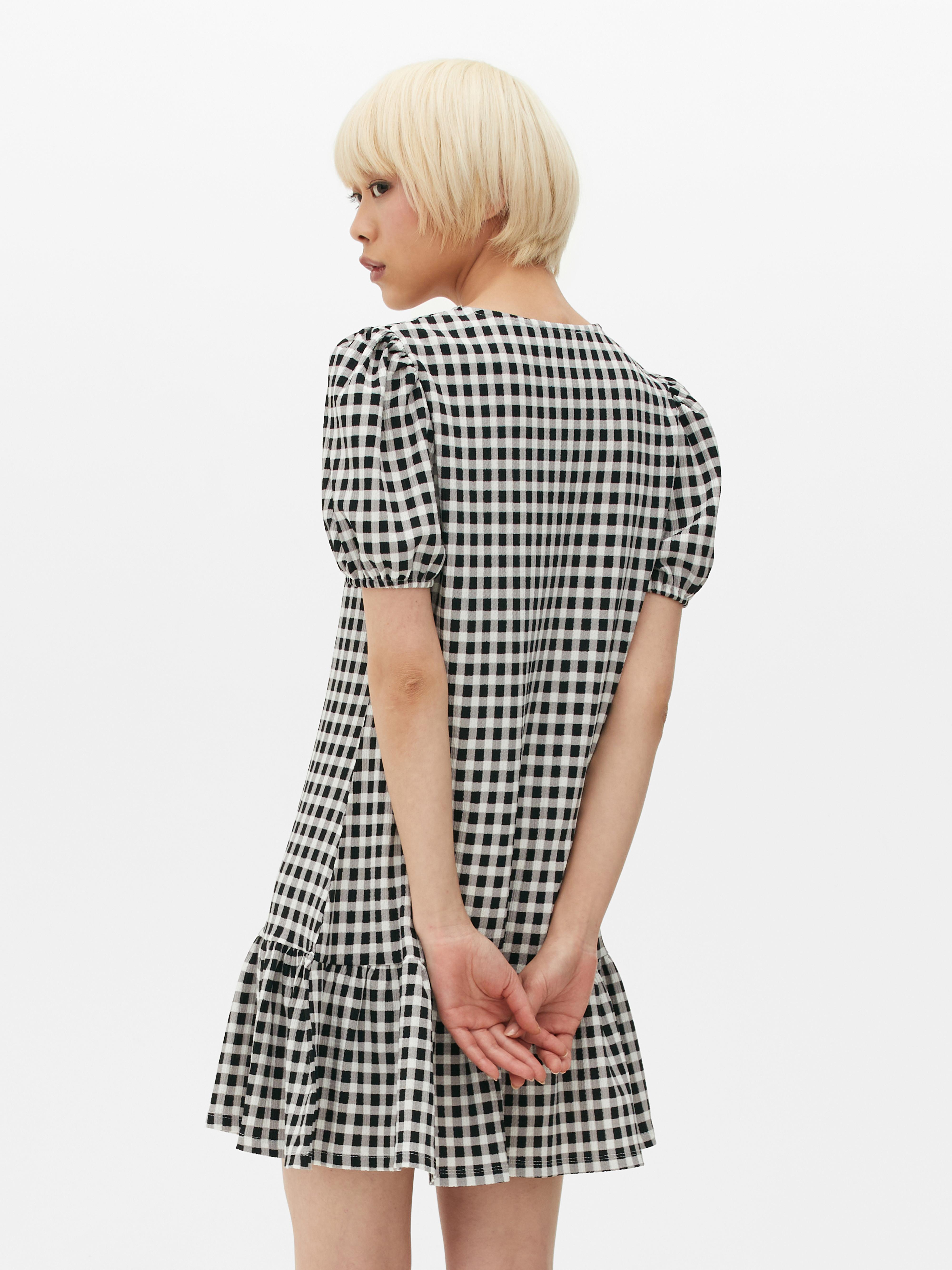 Rochie mini cu mâneci bufante și textură încrețită