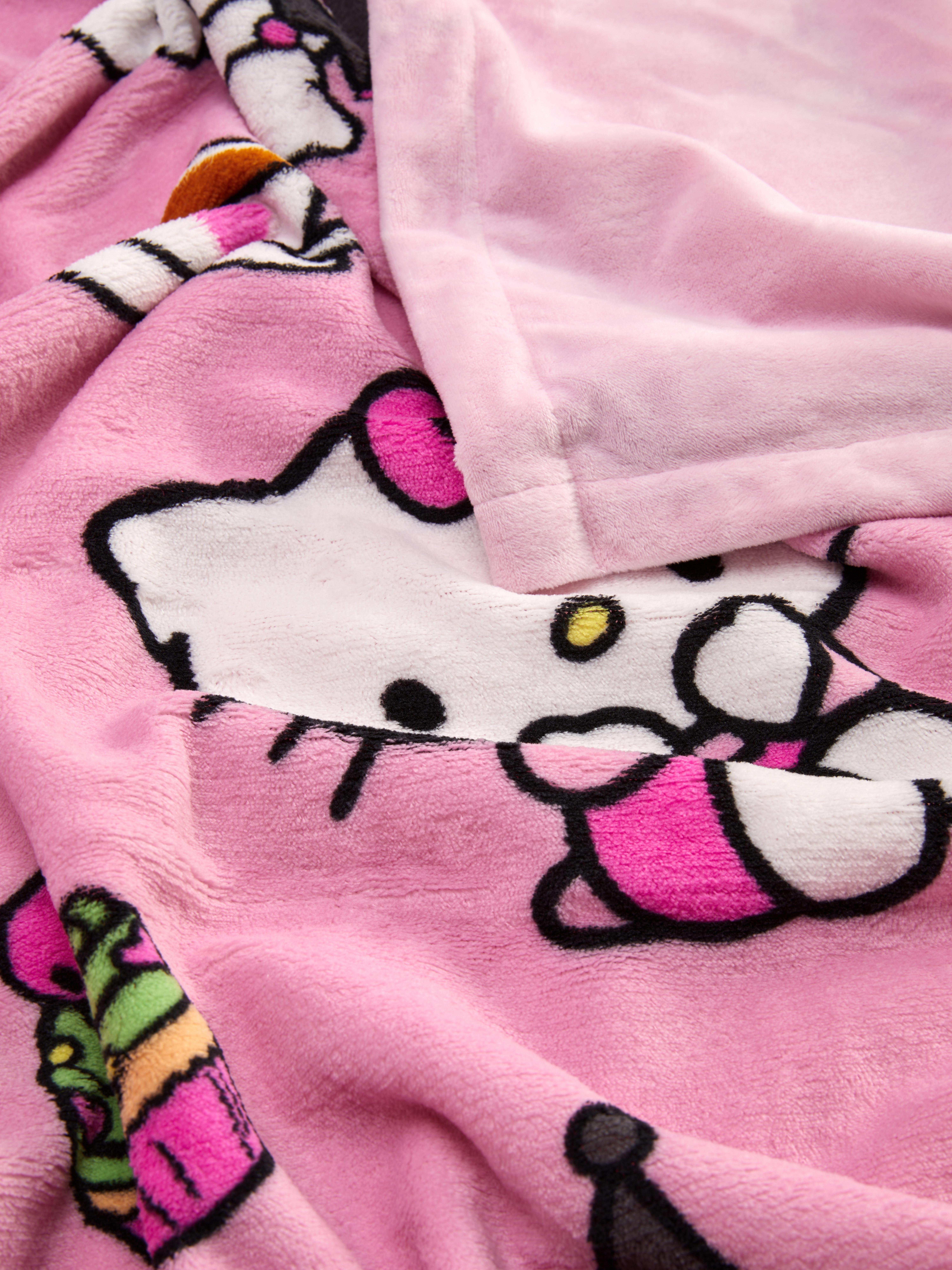 Pink Hello Kitty And Kuromi Throw Primark
