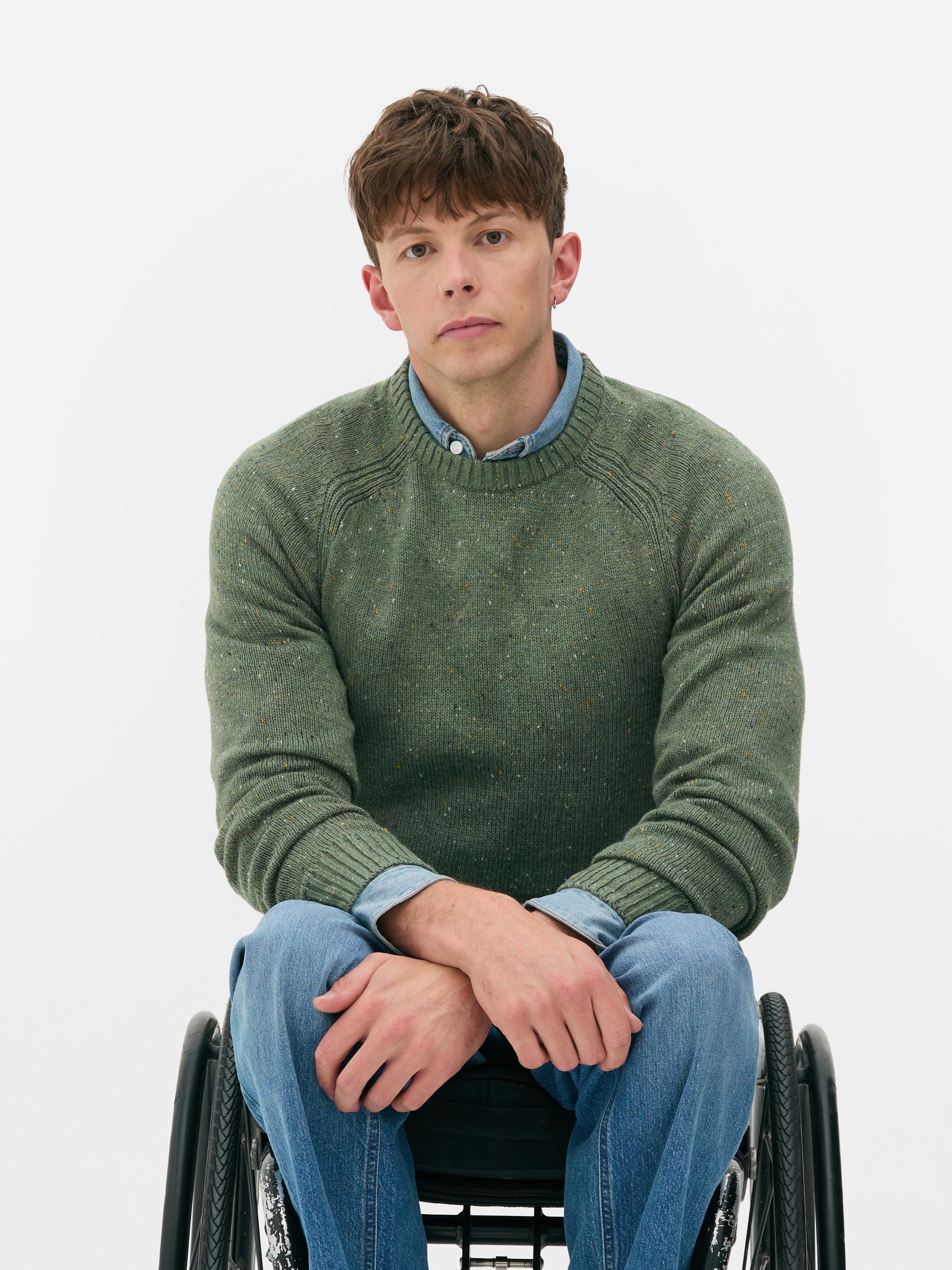 MAGLIONE GIROCOLLO IN LANA CON RICAMO CHEZ VALENTINO