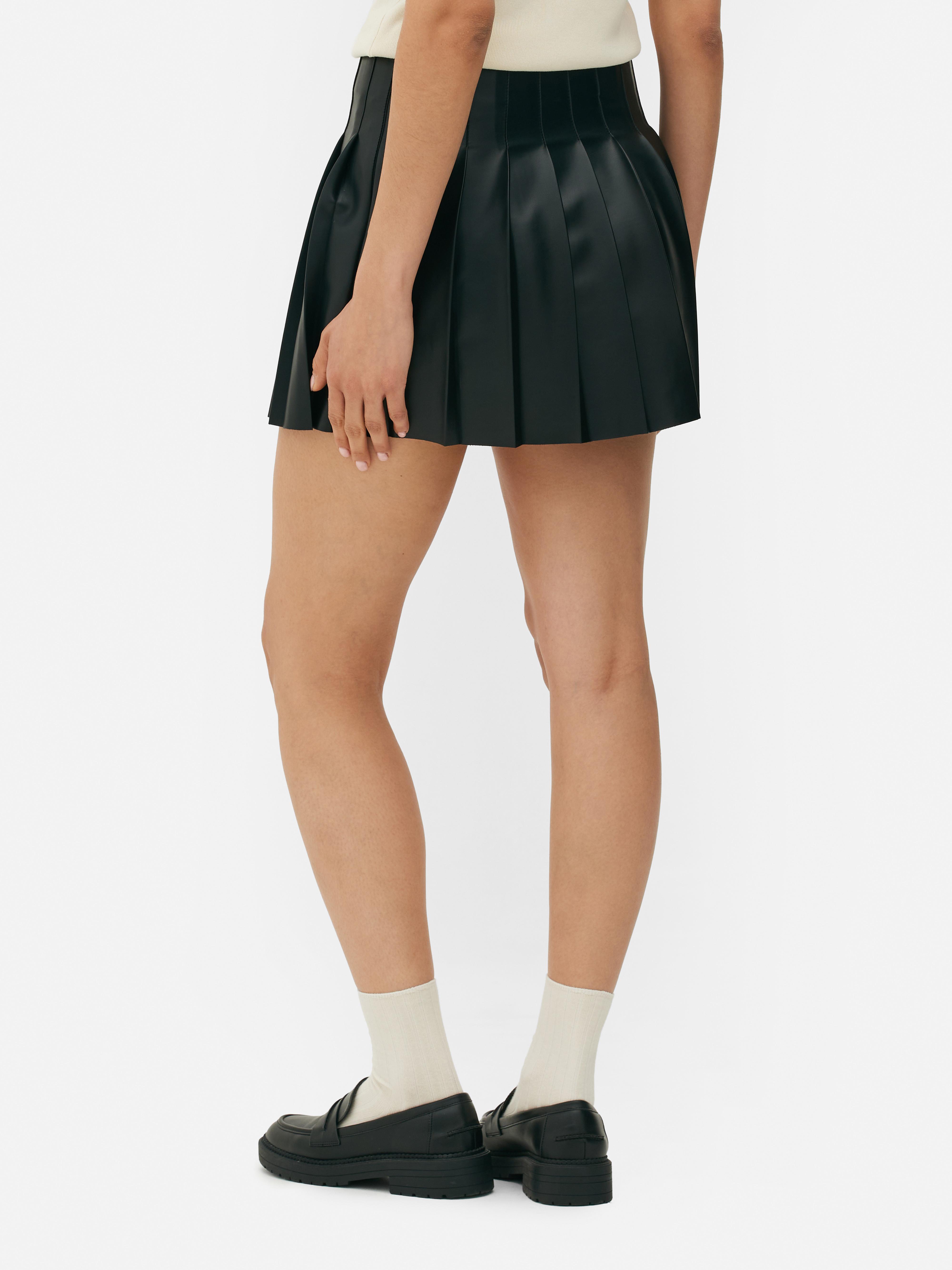 Black leather pleated skirts for sale sale