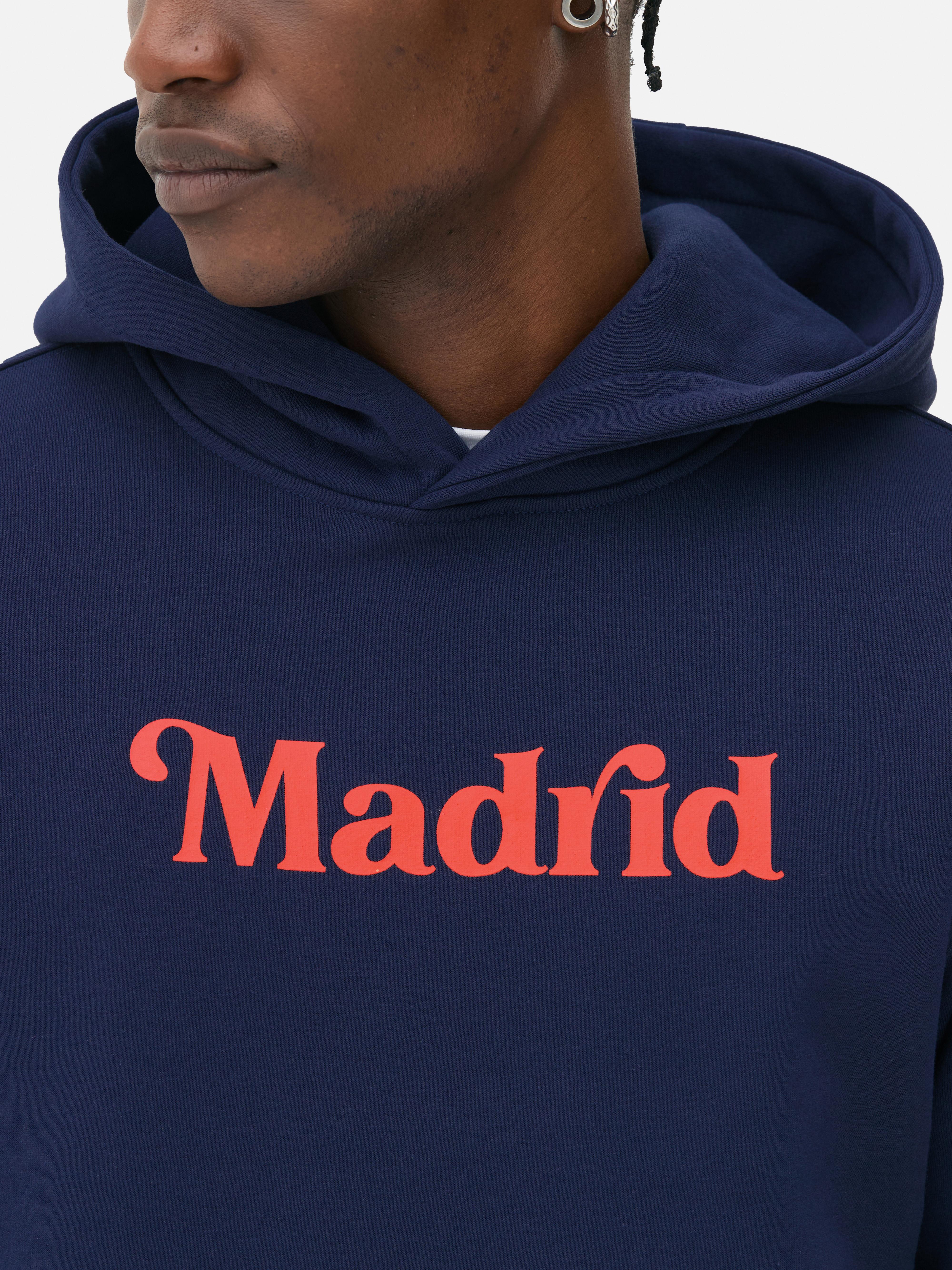 Sudadera con capucha y estampado gráfico «Madrid»