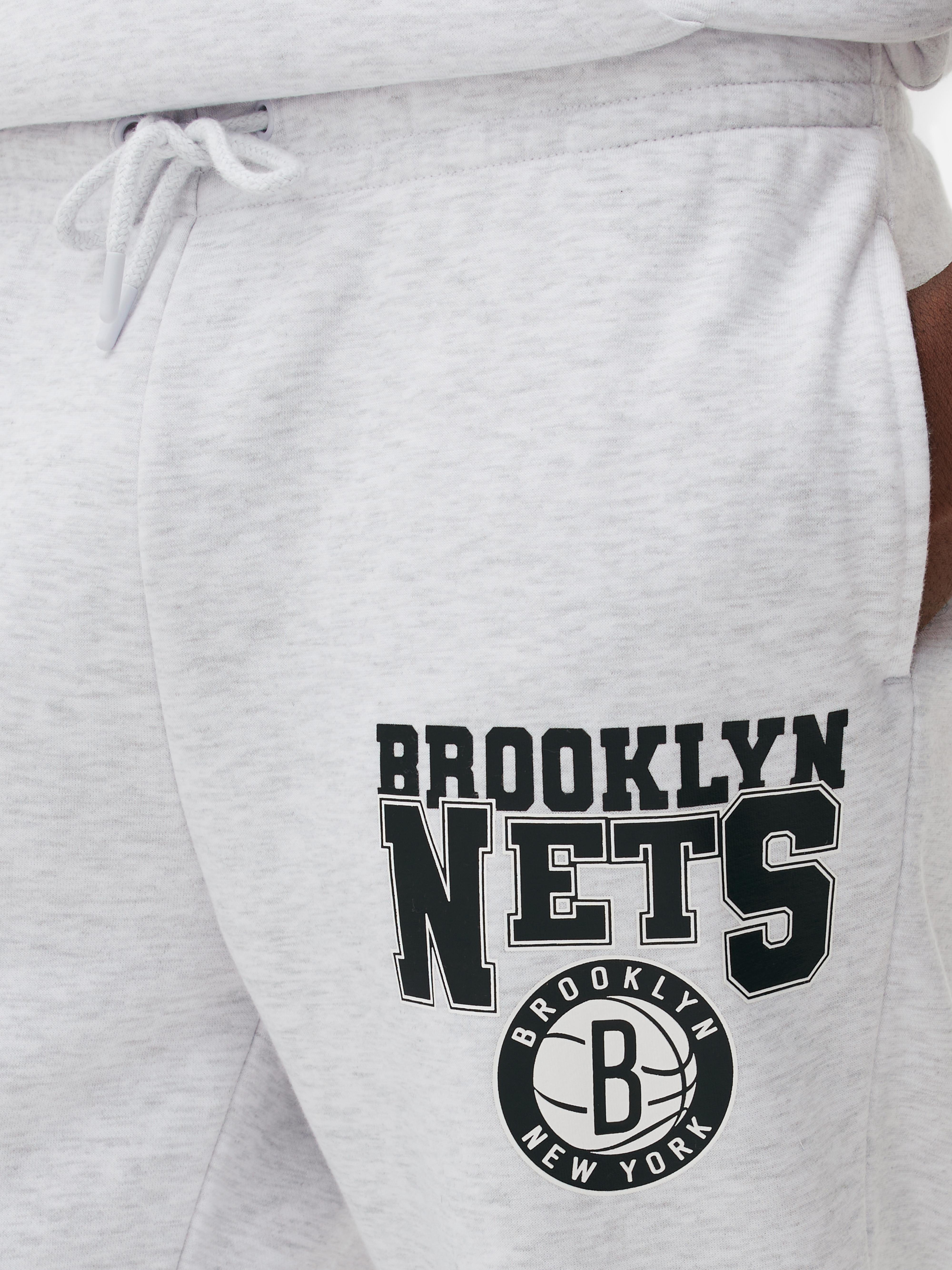 Men's Gray Heather NBA Brooklyn Nets Joggers | Primark